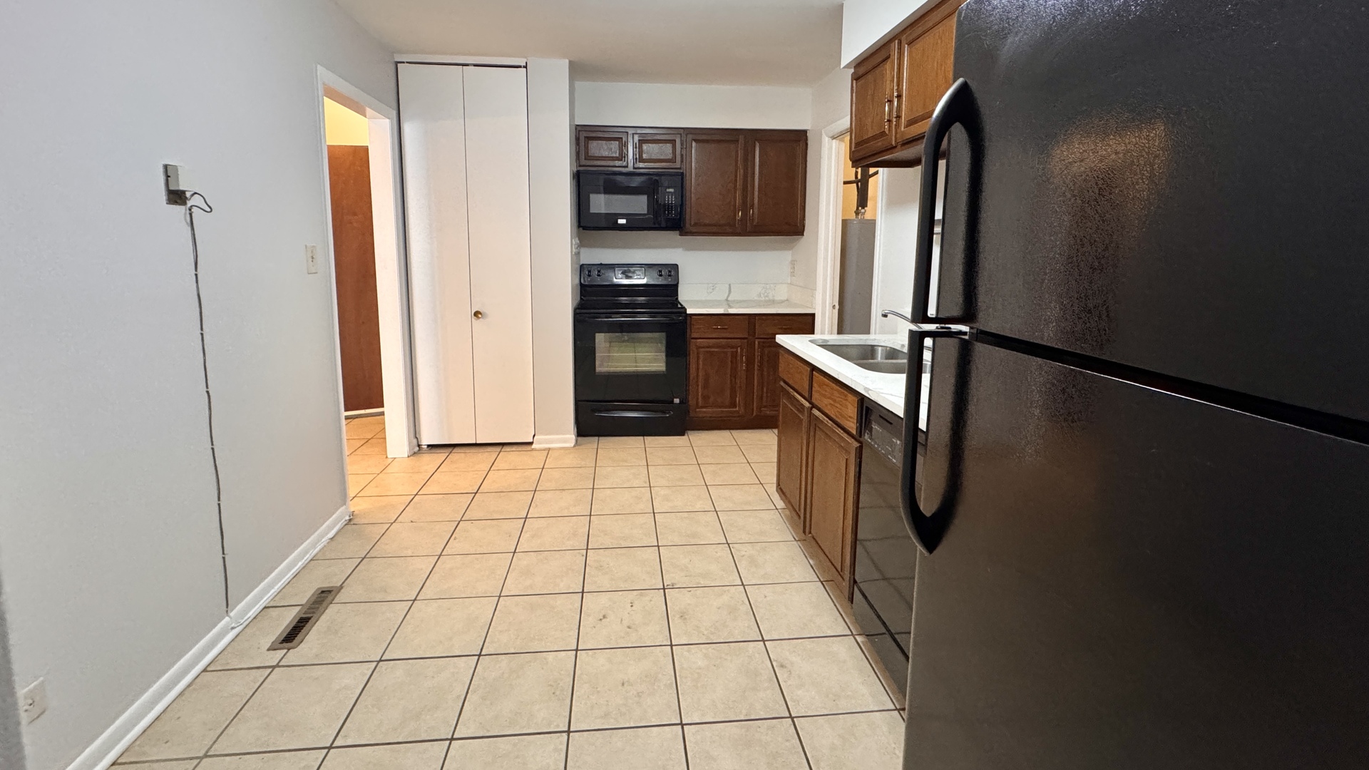 835 Judson Avenue Unit: 101