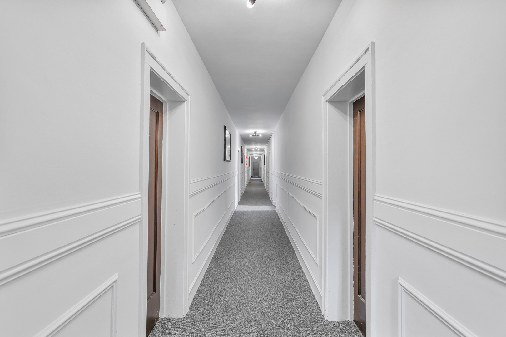 1525 W Estes Avenue Unit: A1
