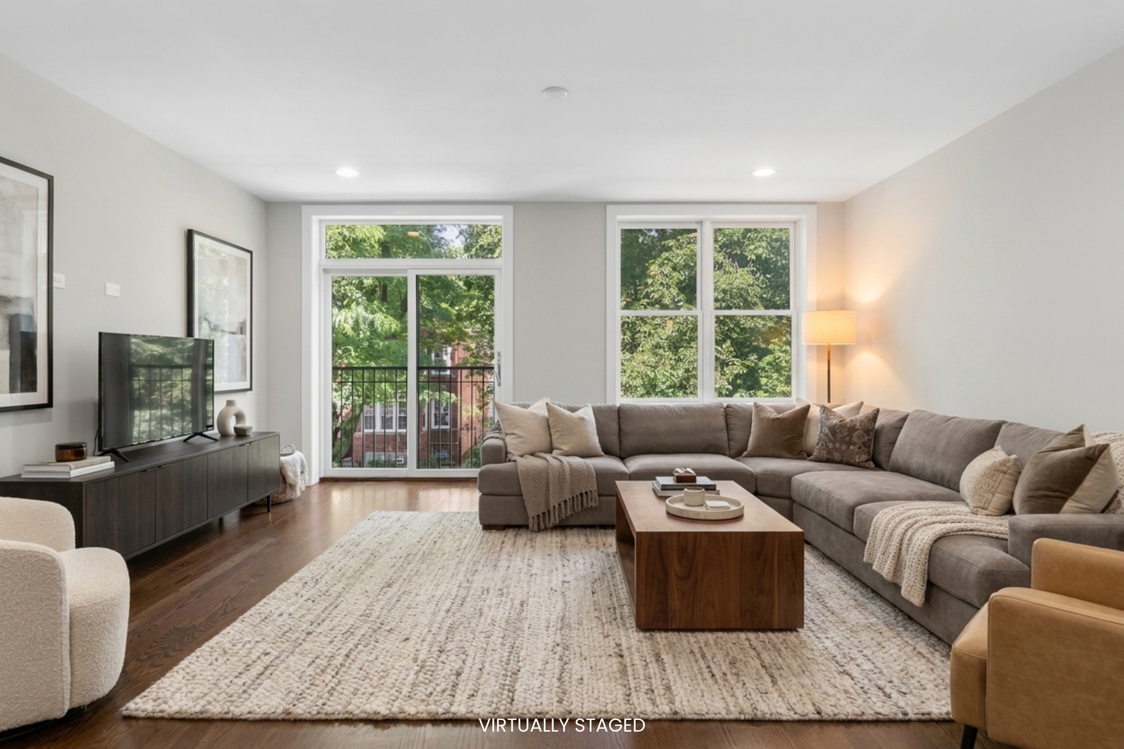 4845 N Keystone Avenue Unit: 2N