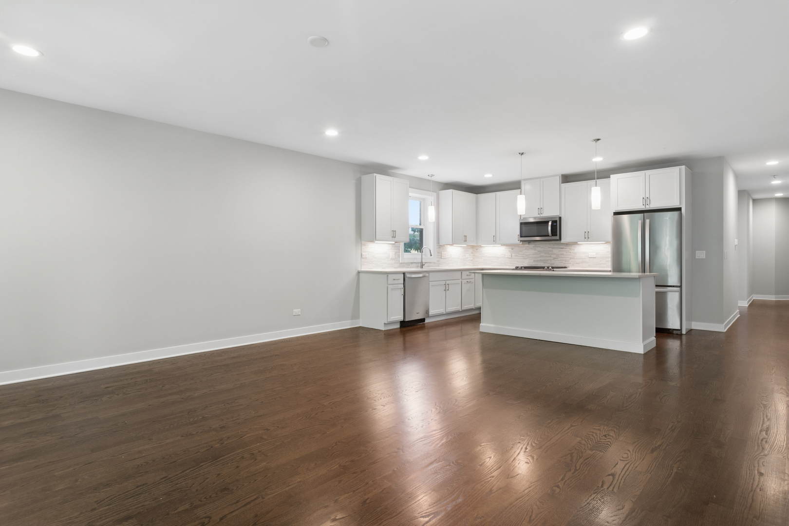 4845 N Keystone Avenue Unit: 2N