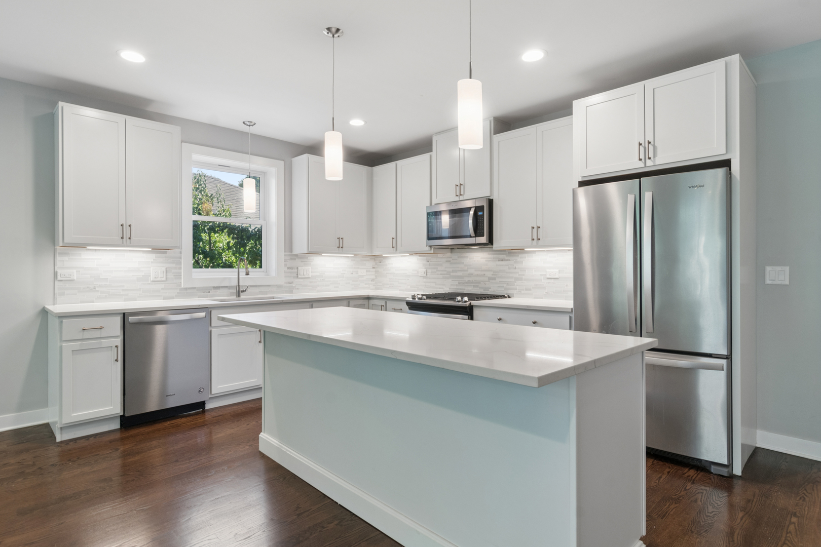 4845 N Keystone Avenue Unit: 2N