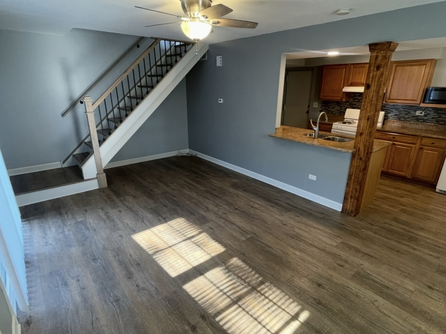 1202 Spur Court
