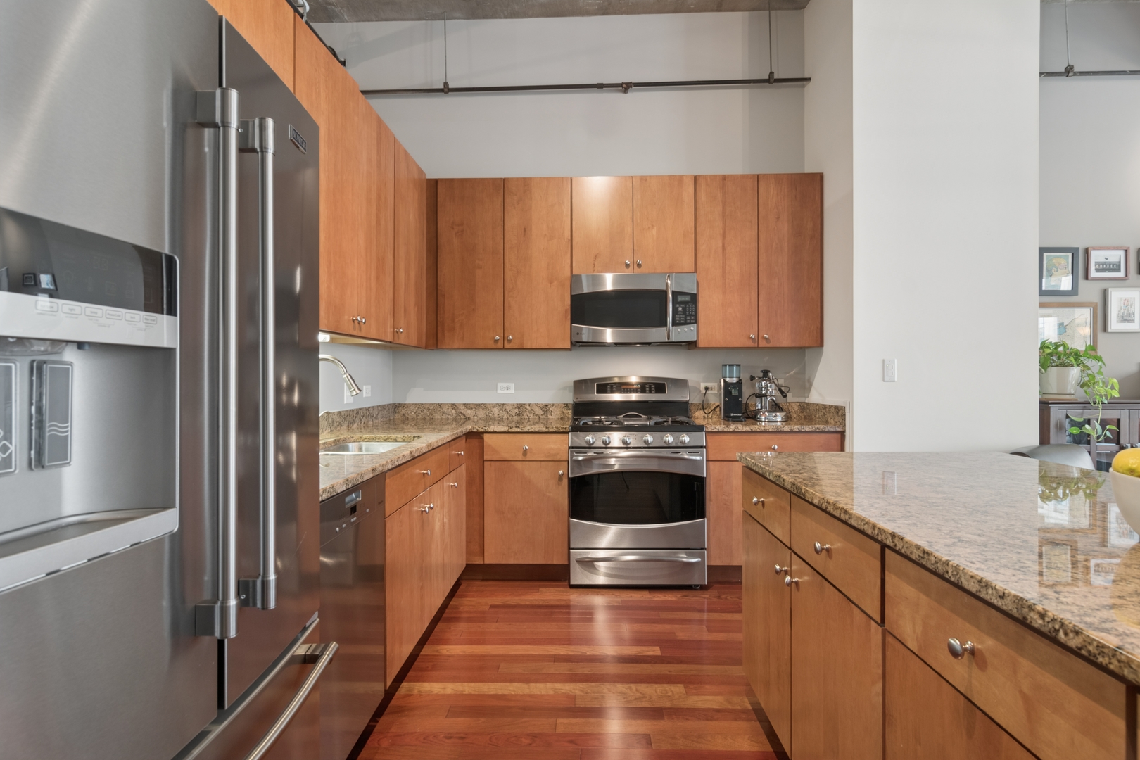 520 S State Street Unit: 1504
