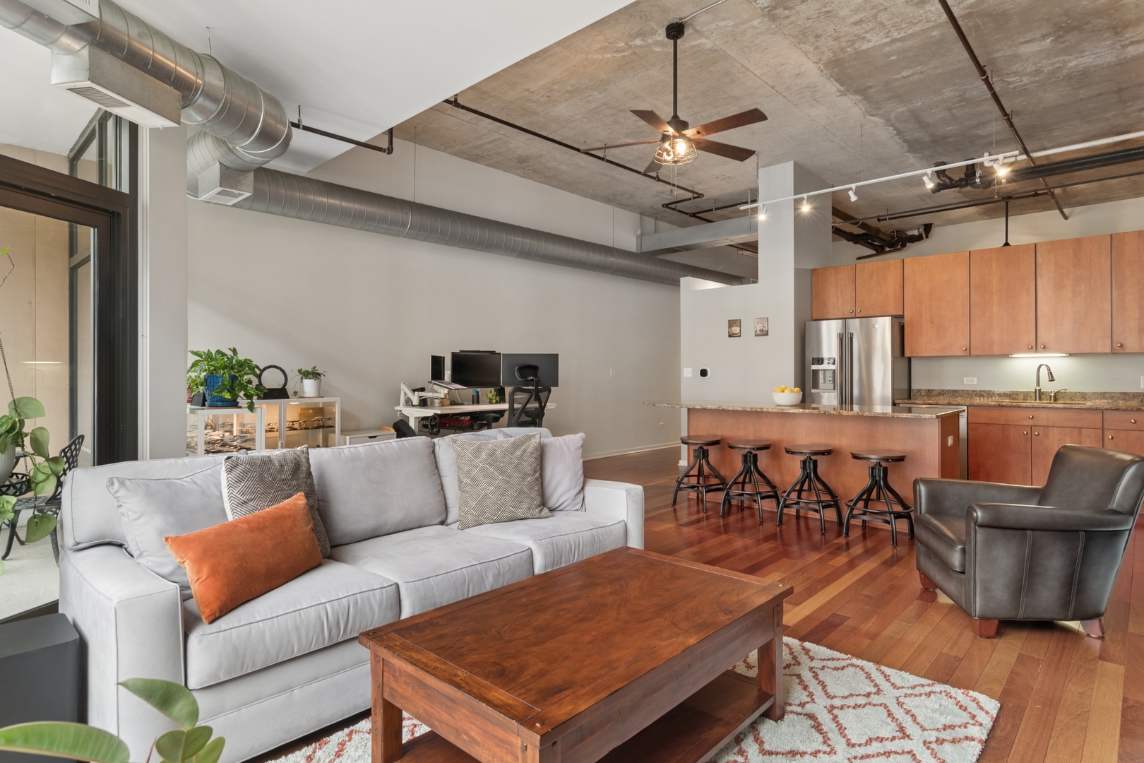 520 S State Street Unit: 1504