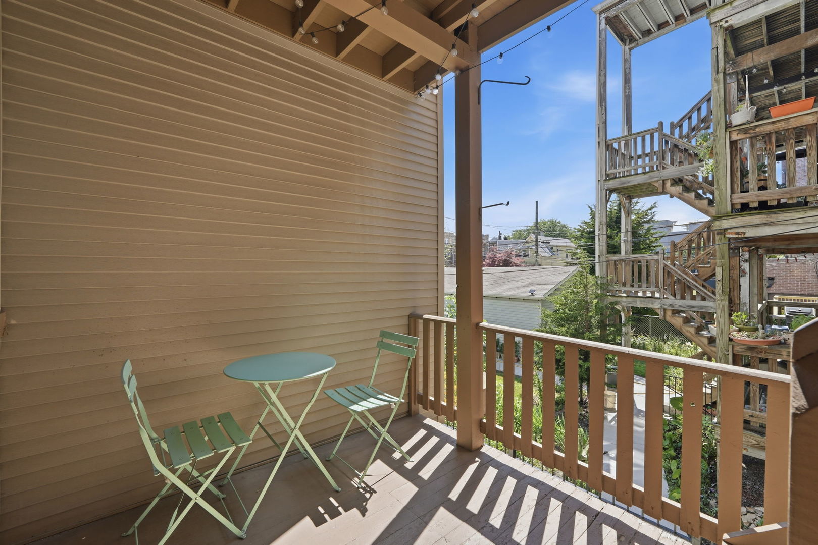 1733 W Catalpa Avenue Unit: 1
