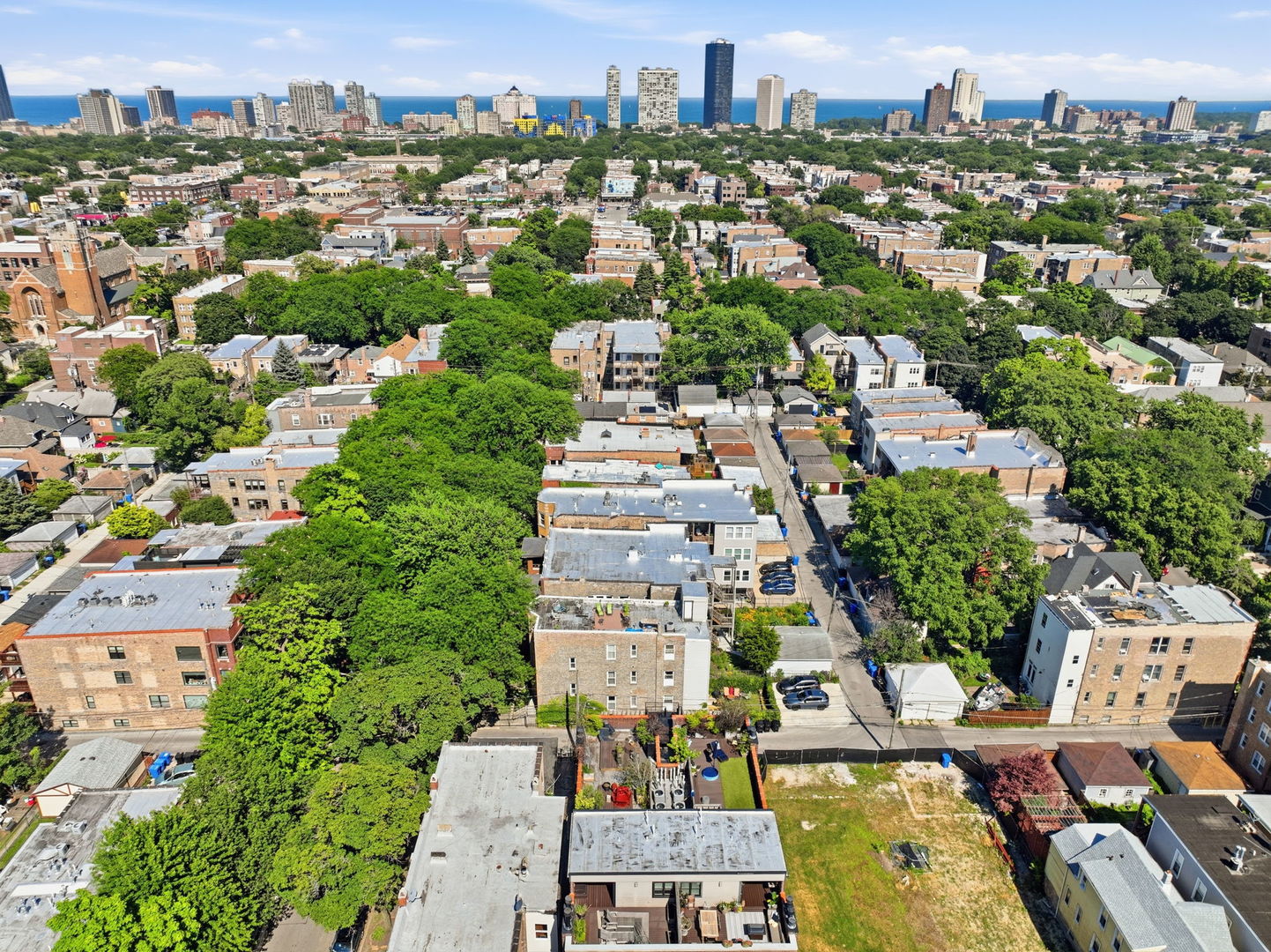1733 W Catalpa Avenue Unit: 1