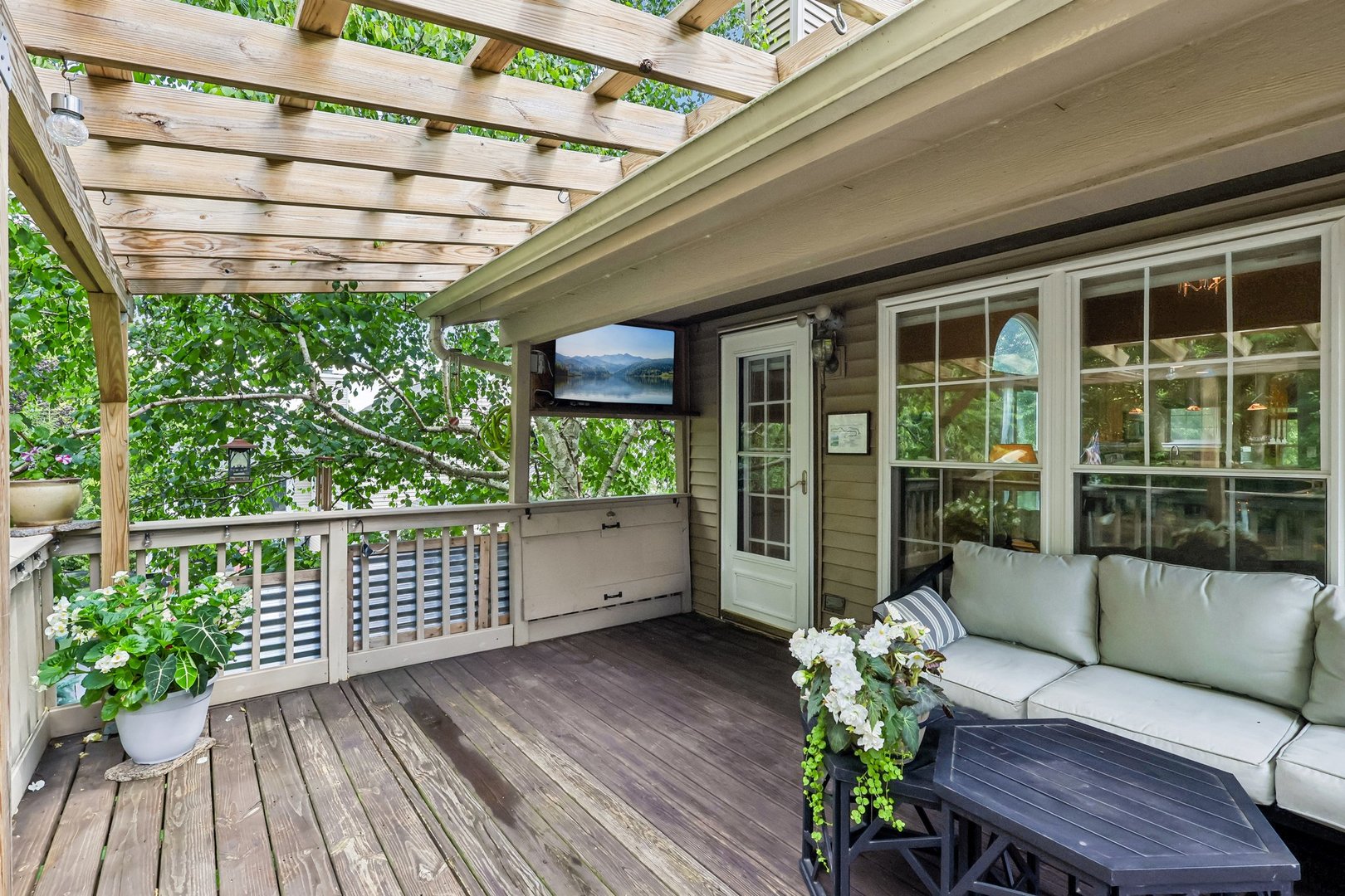 442 Harbor Drive