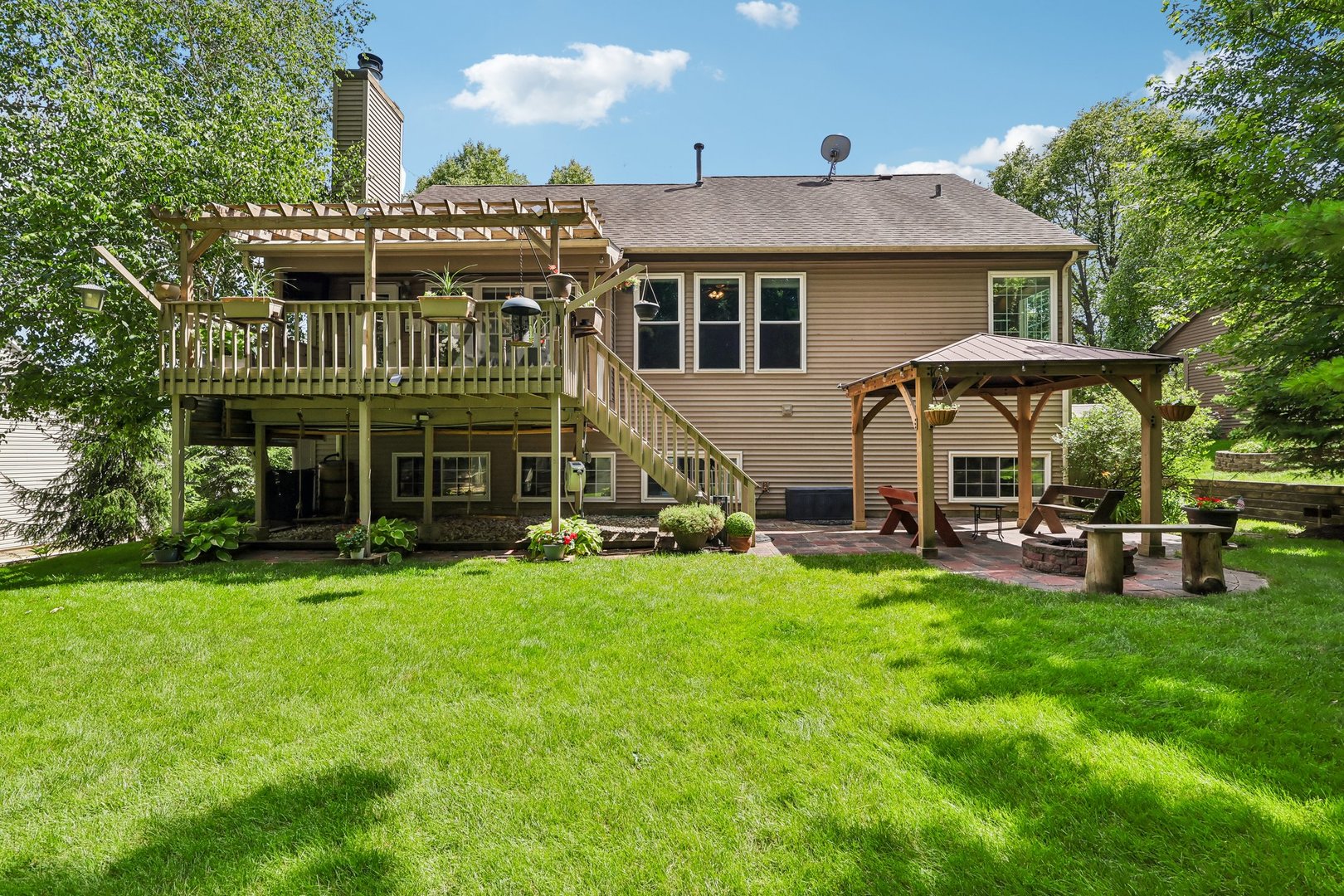 442 Harbor Drive