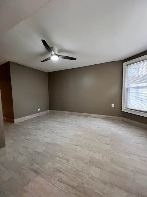2835 N Ridgeway Avenue Unit: 1