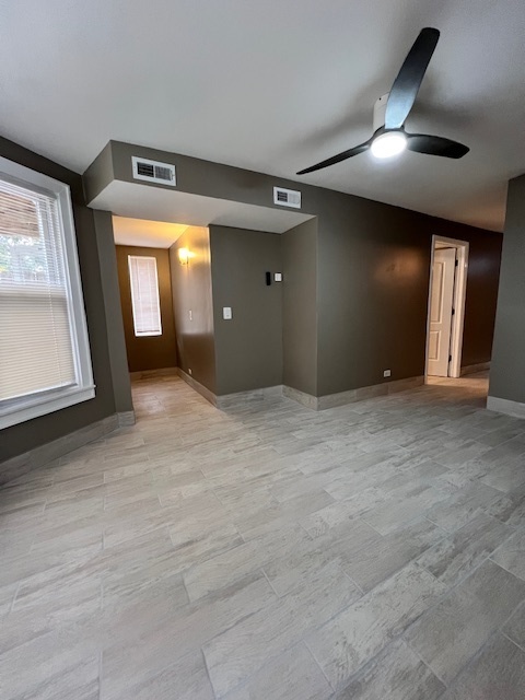 2835 N Ridgeway Avenue Unit: 1