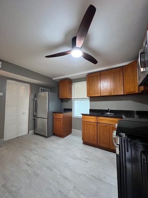 2835 N Ridgeway Avenue Unit: 1