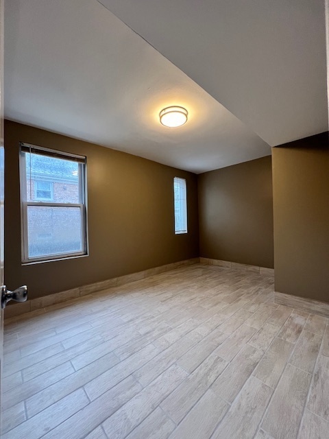 2835 N Ridgeway Avenue Unit: 1