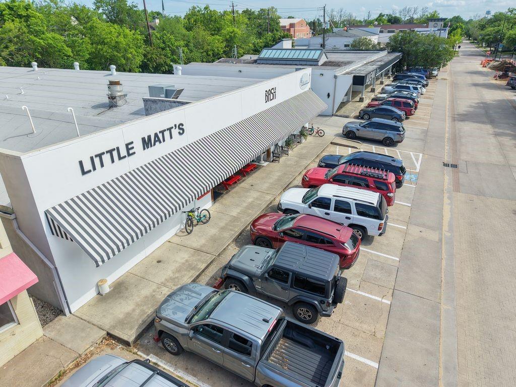 3702 Sunset Boulevard