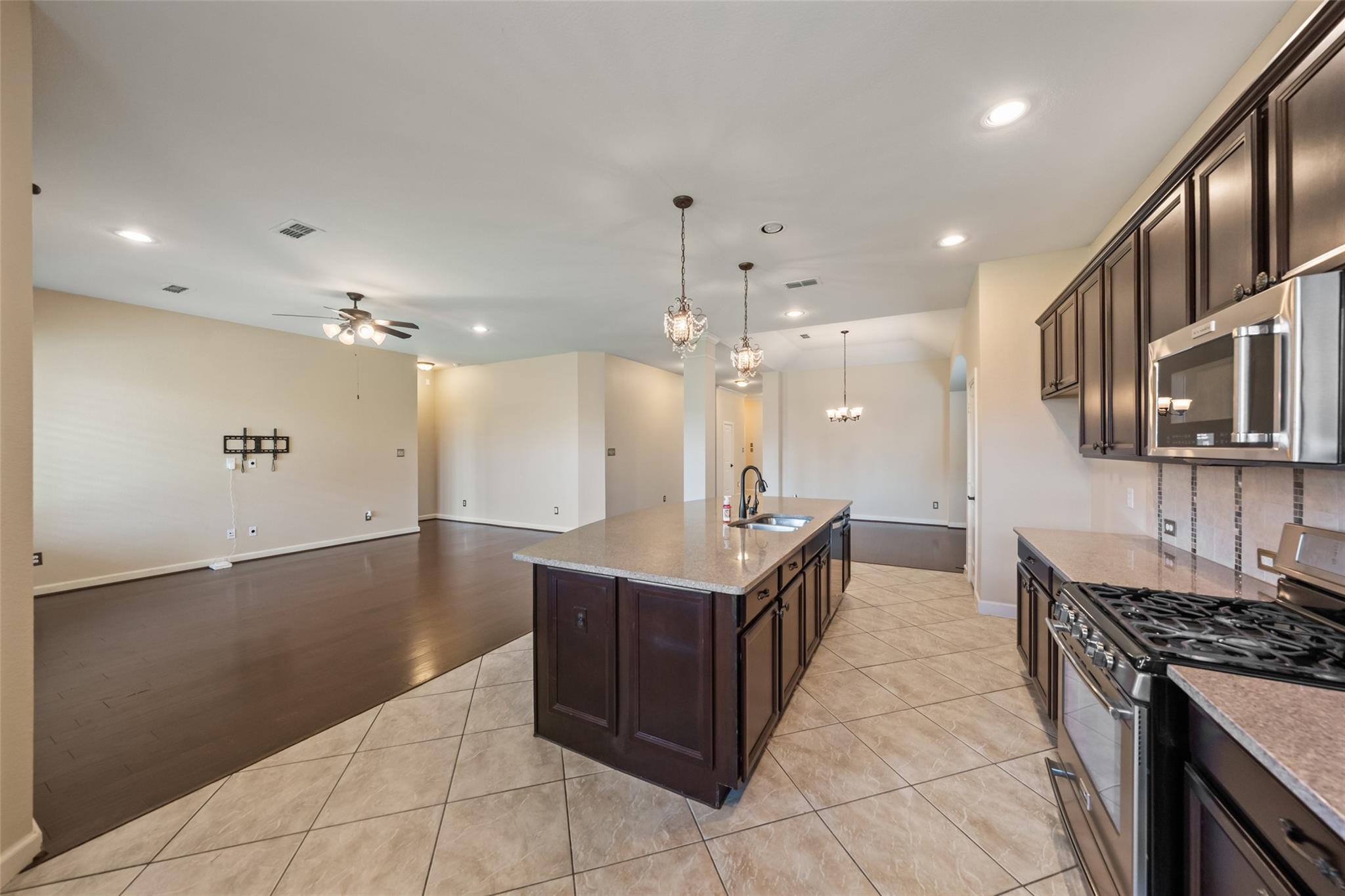 2918 Eden Trails Lane