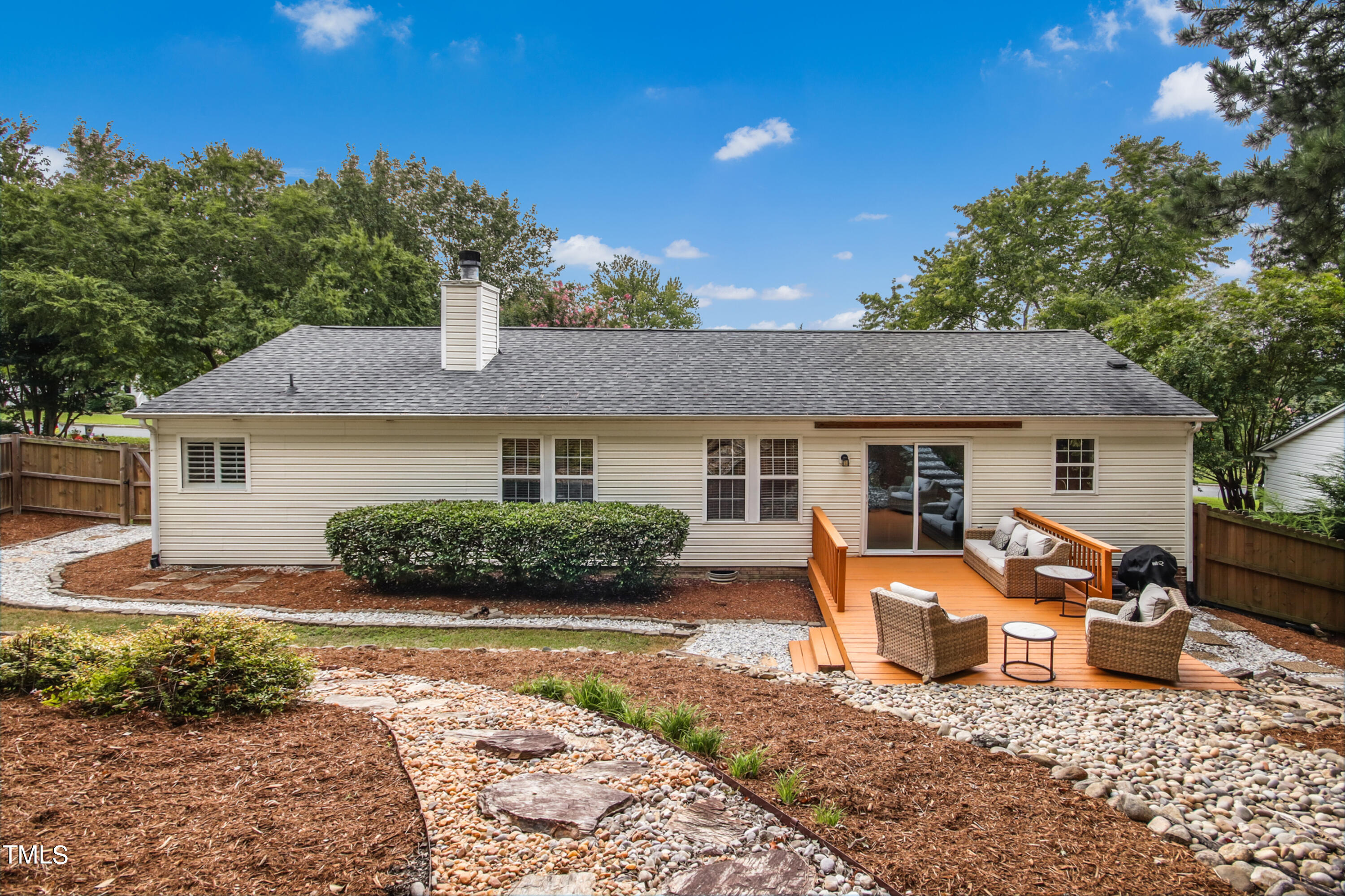 1200 Lexington Farm Road
