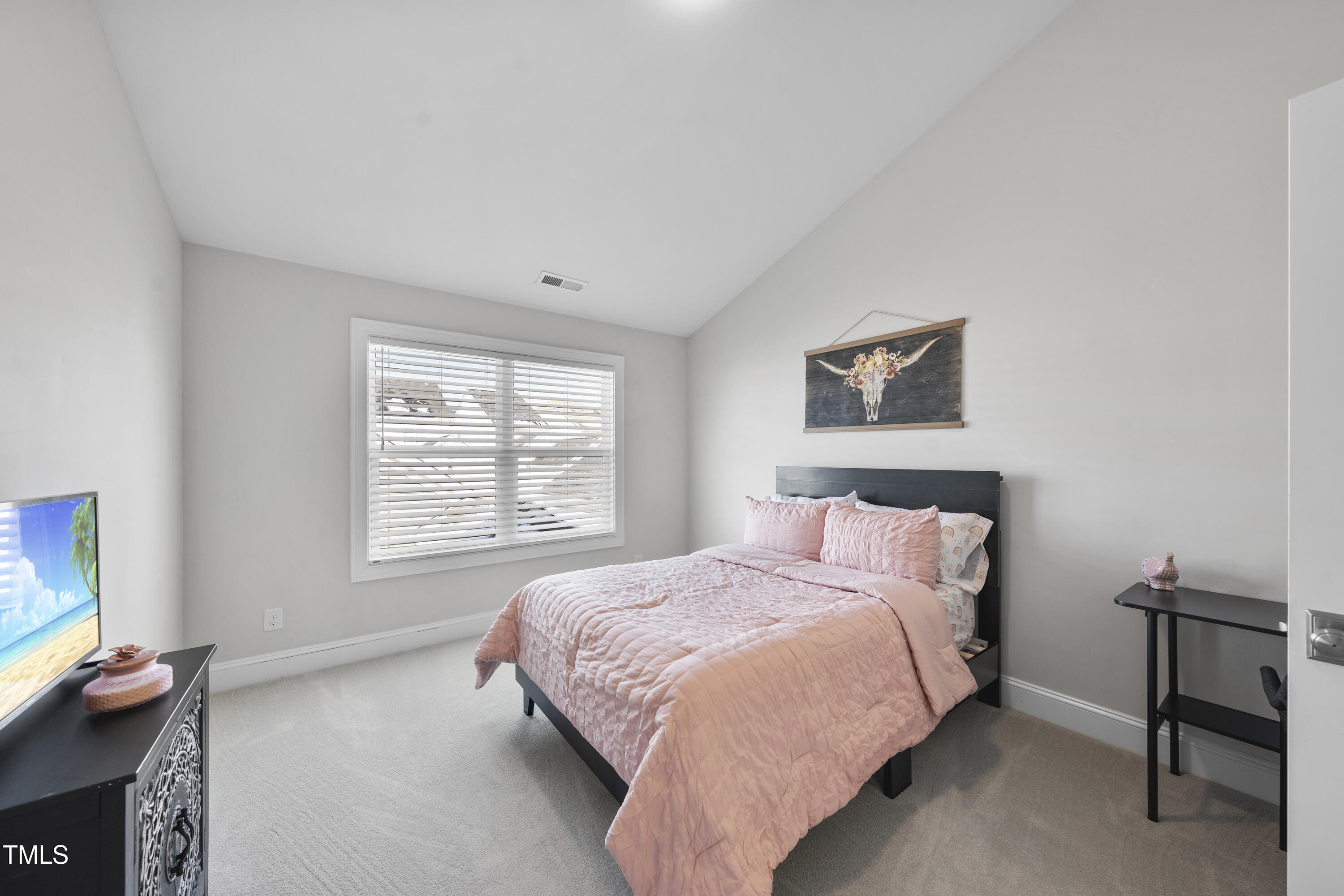 1148 Gloriosa Street