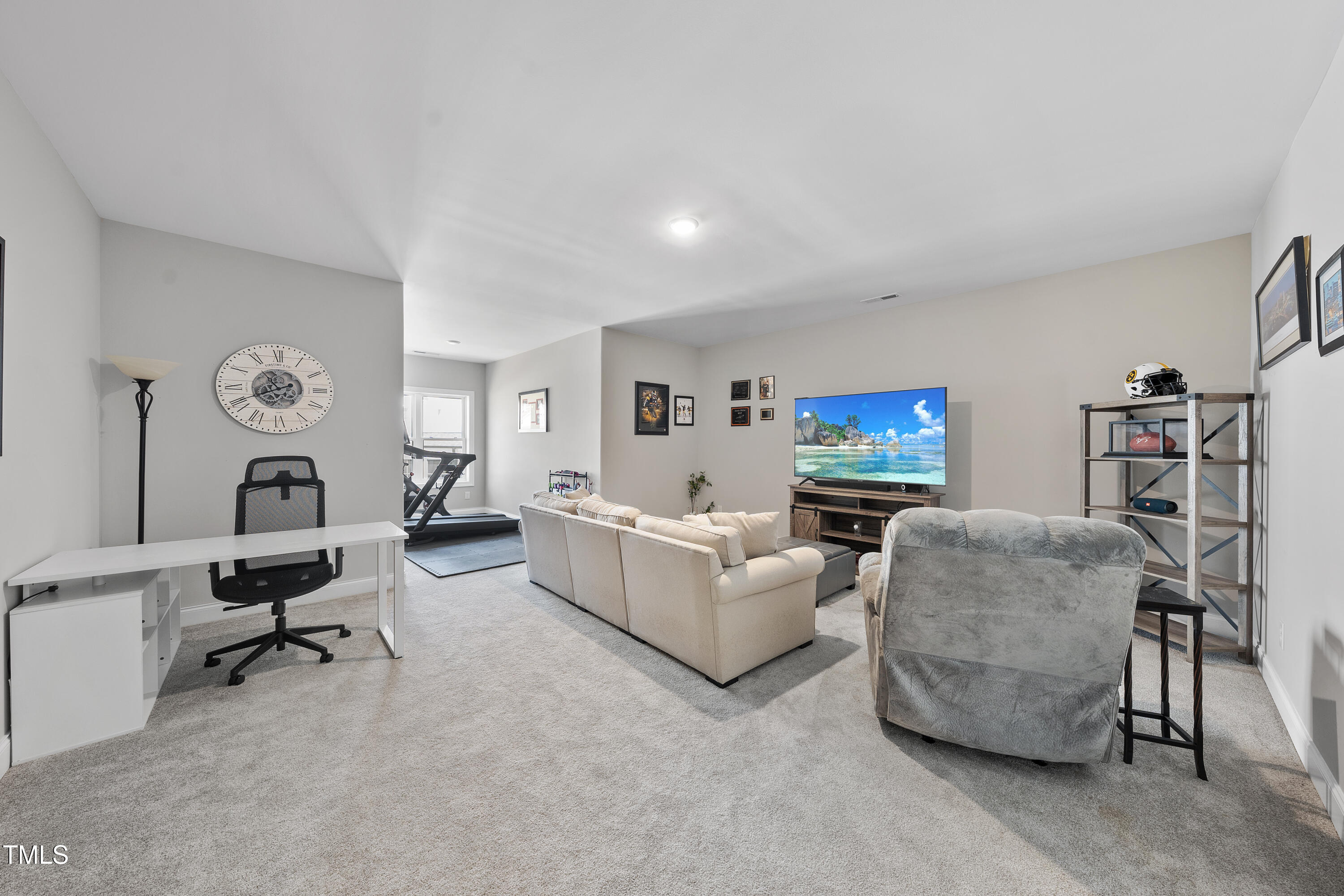 2907 Jakes View Point