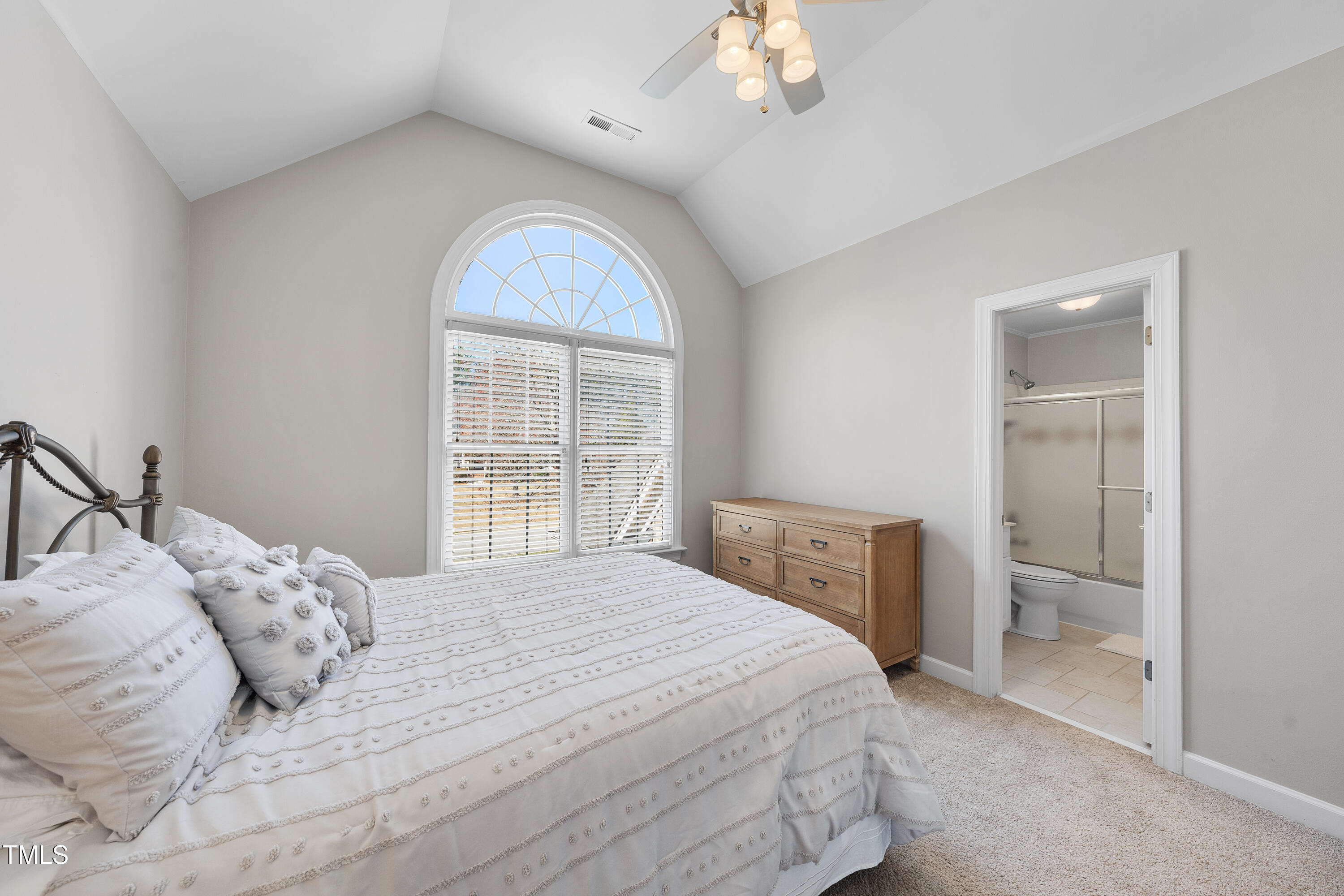305 Southmoor Oaks Court