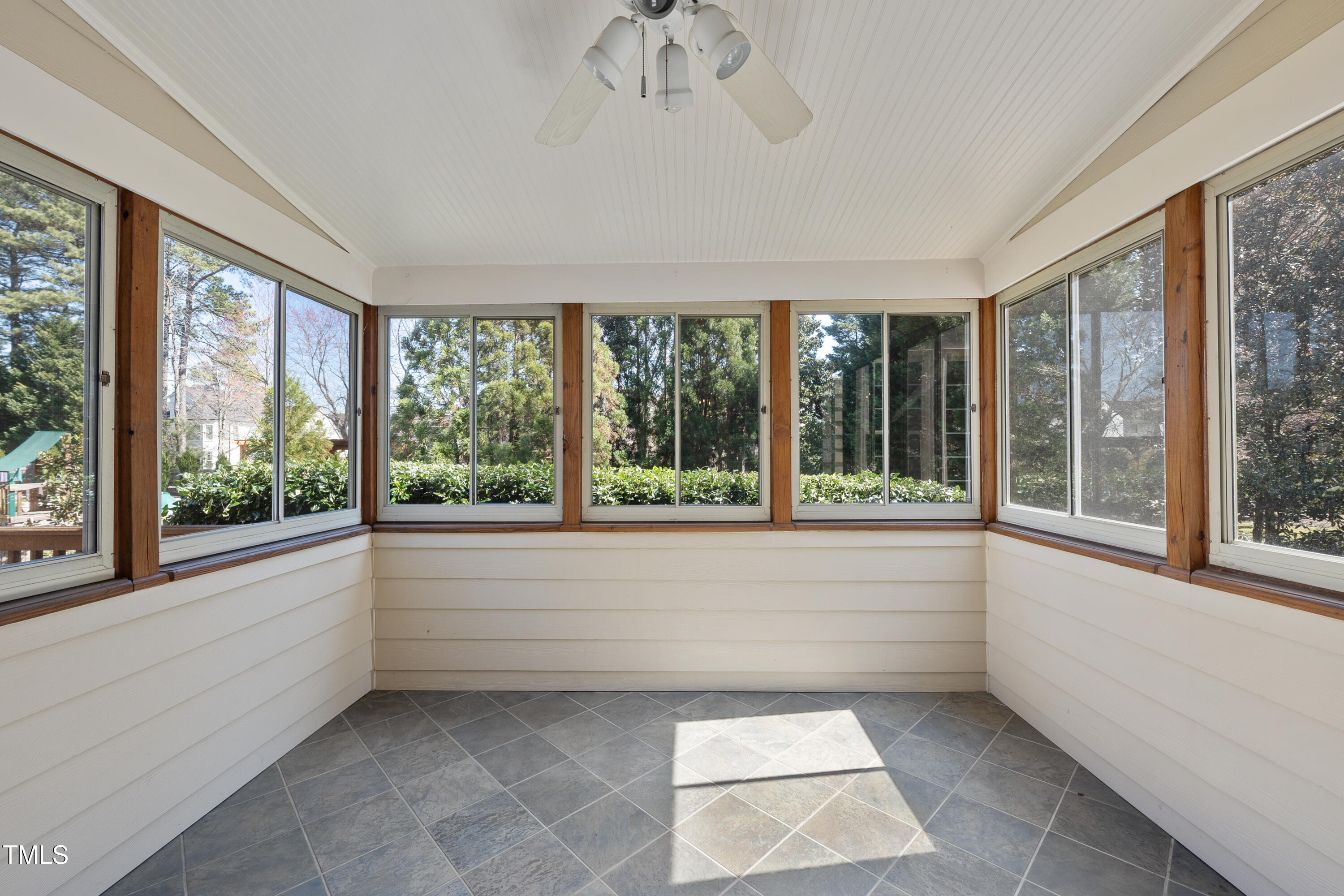 305 Southmoor Oaks Court