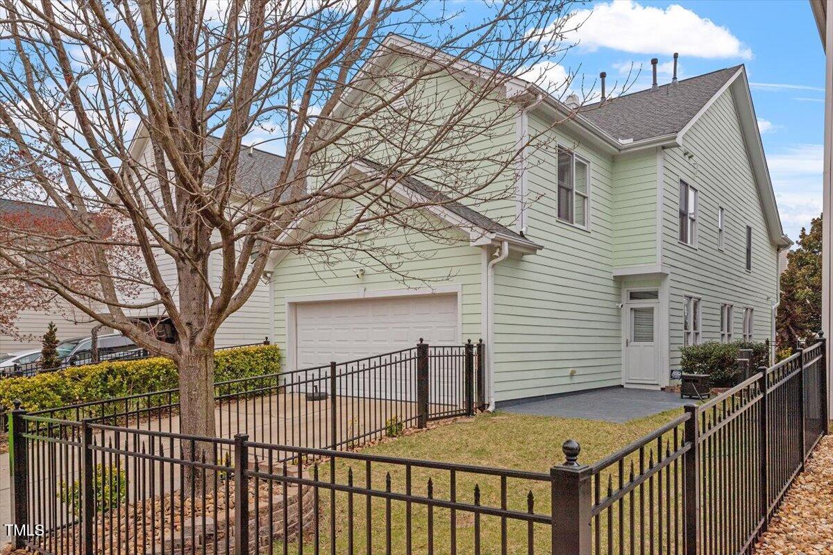 1701 Legendary Lane