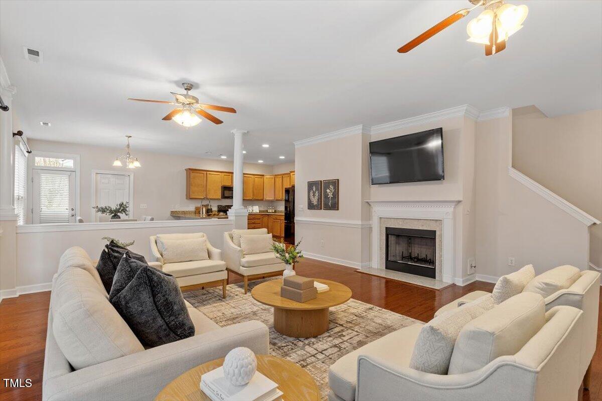 1701 Legendary Lane
