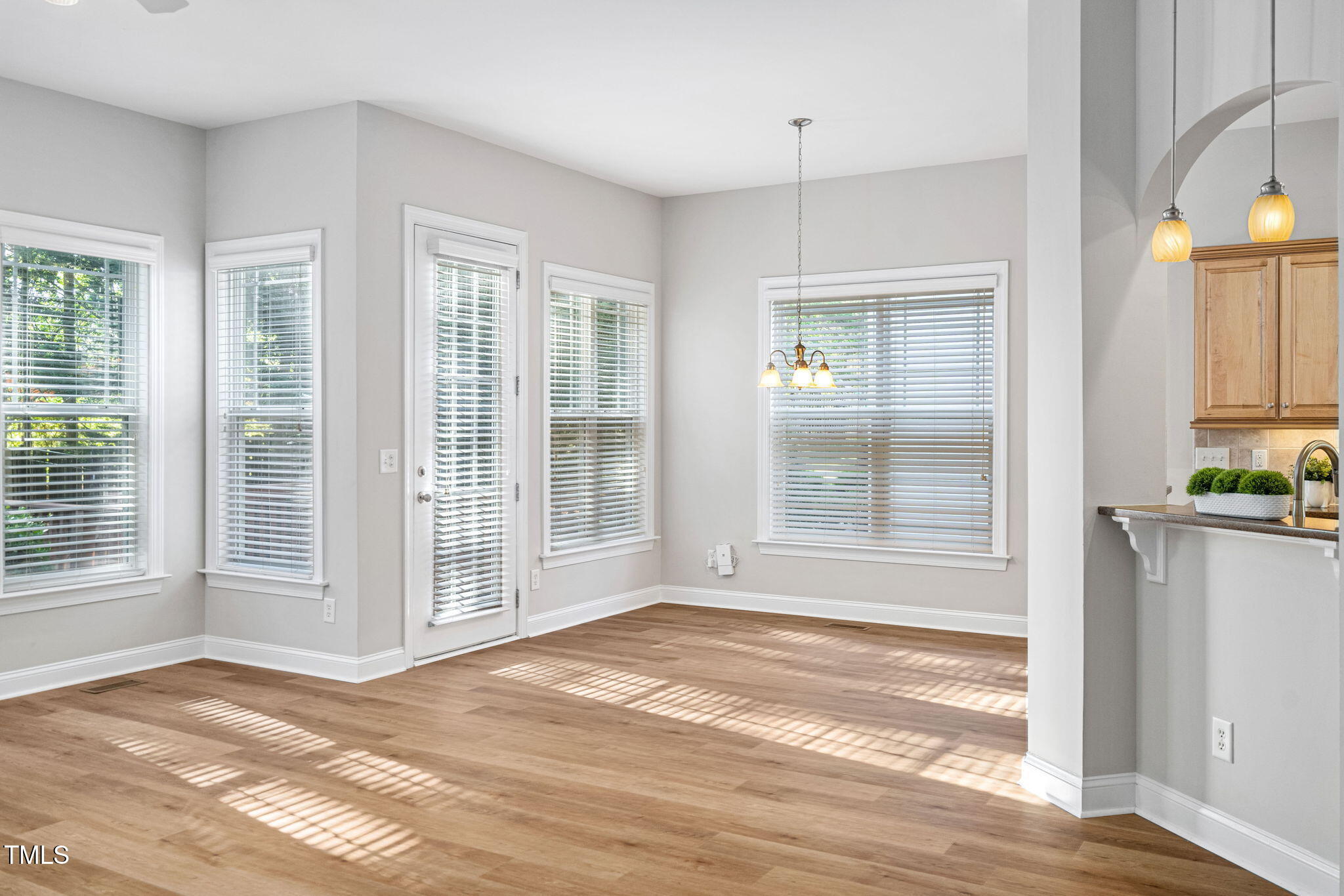 1100 Dotson Way