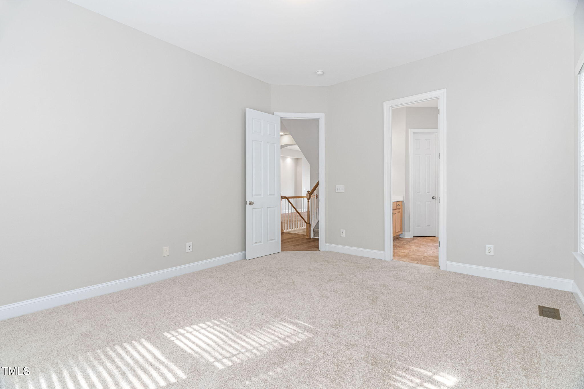 1100 Dotson Way