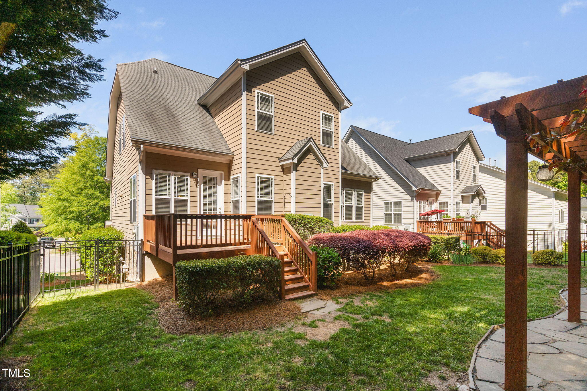 1100 Dotson Way