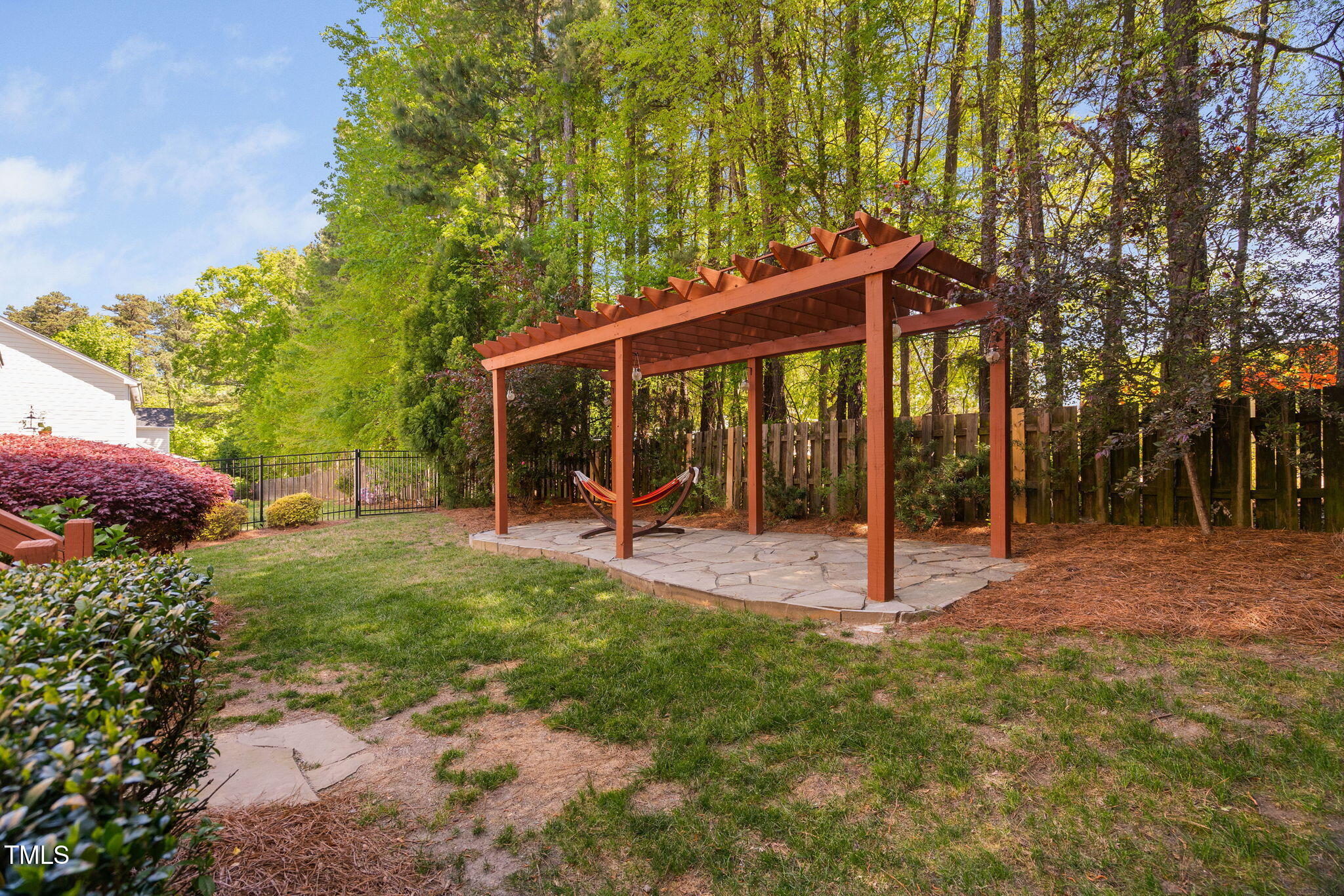 1100 Dotson Way