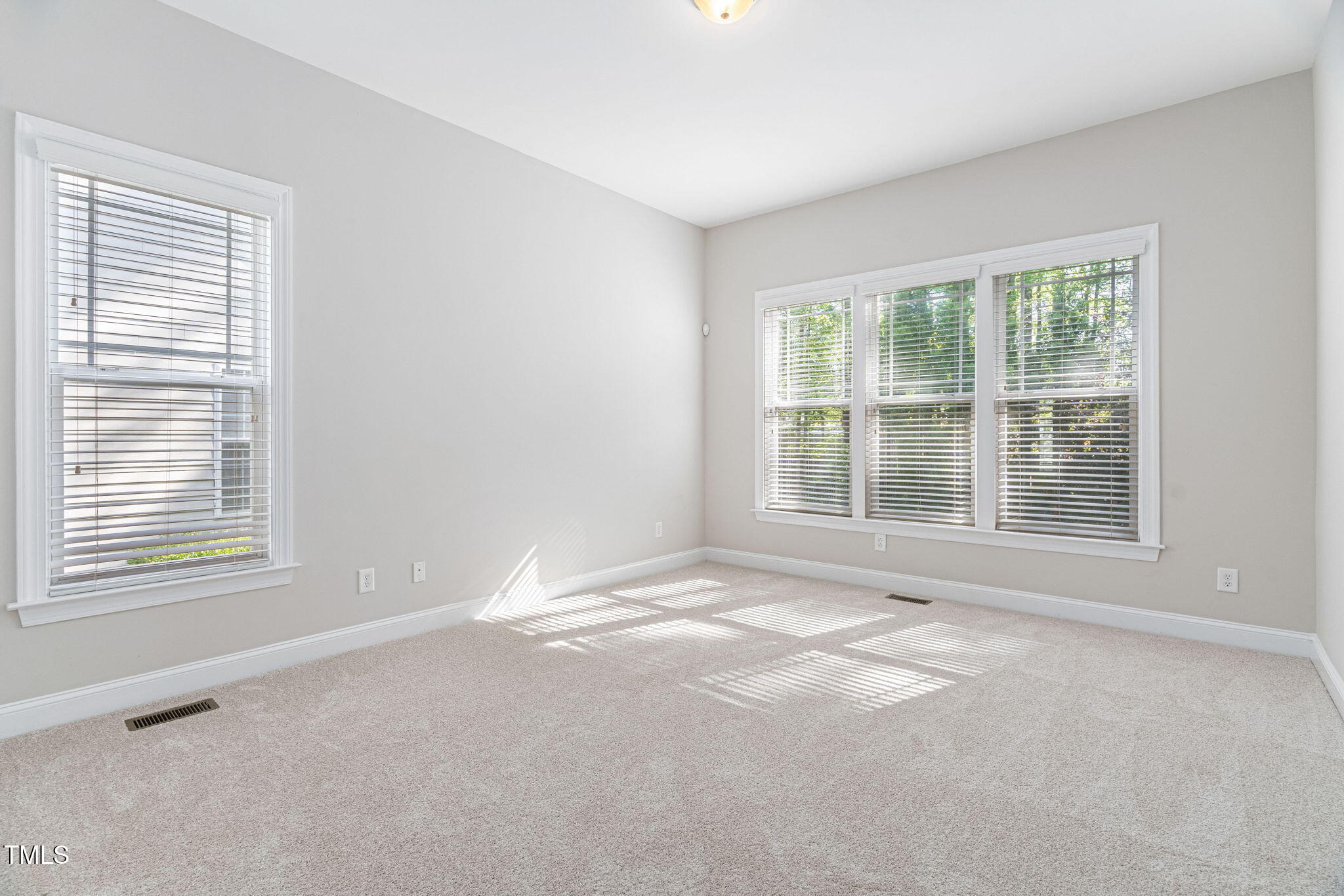 1100 Dotson Way