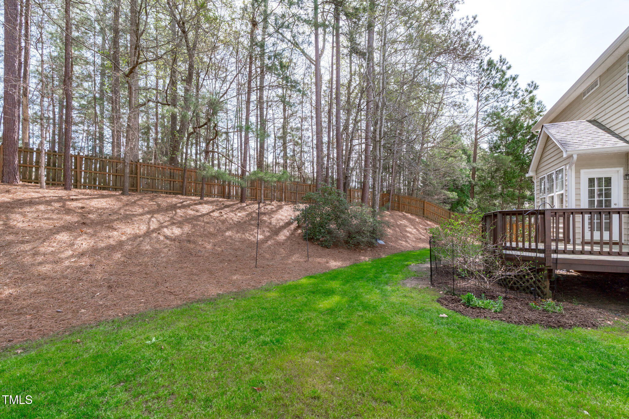 3005 Moretz Court
