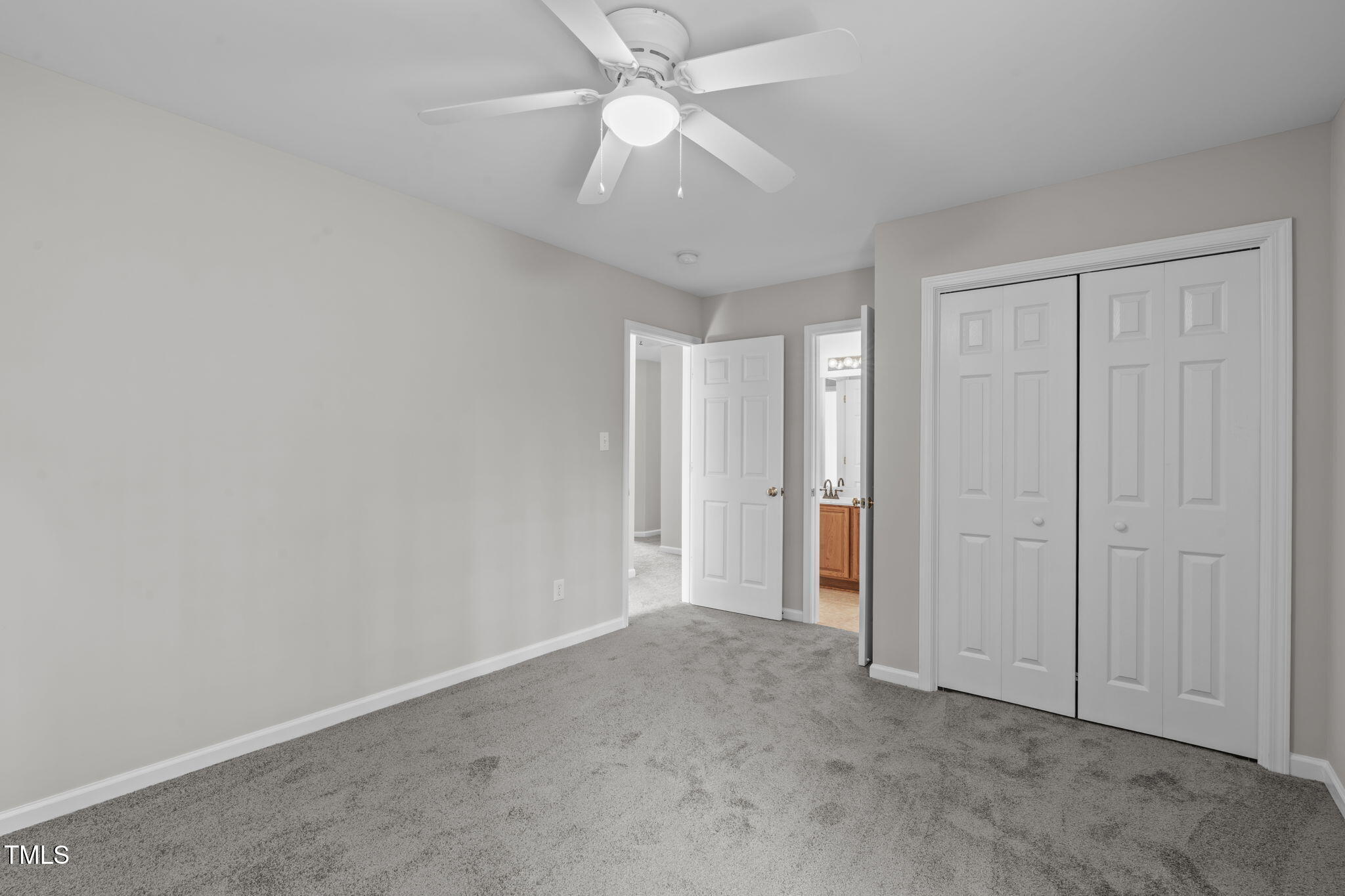 3005 Moretz Court