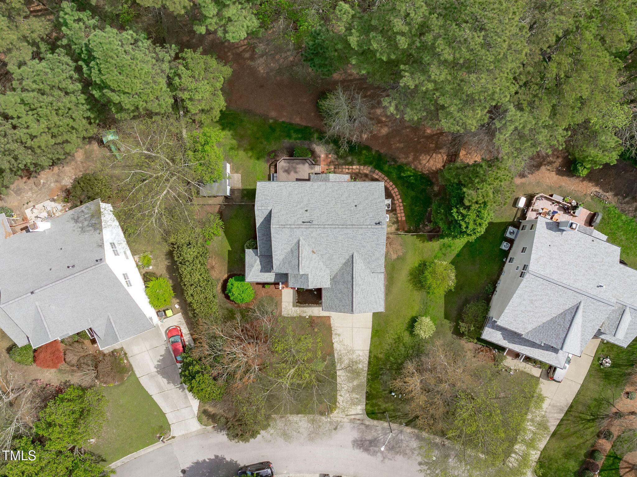 3005 Moretz Court