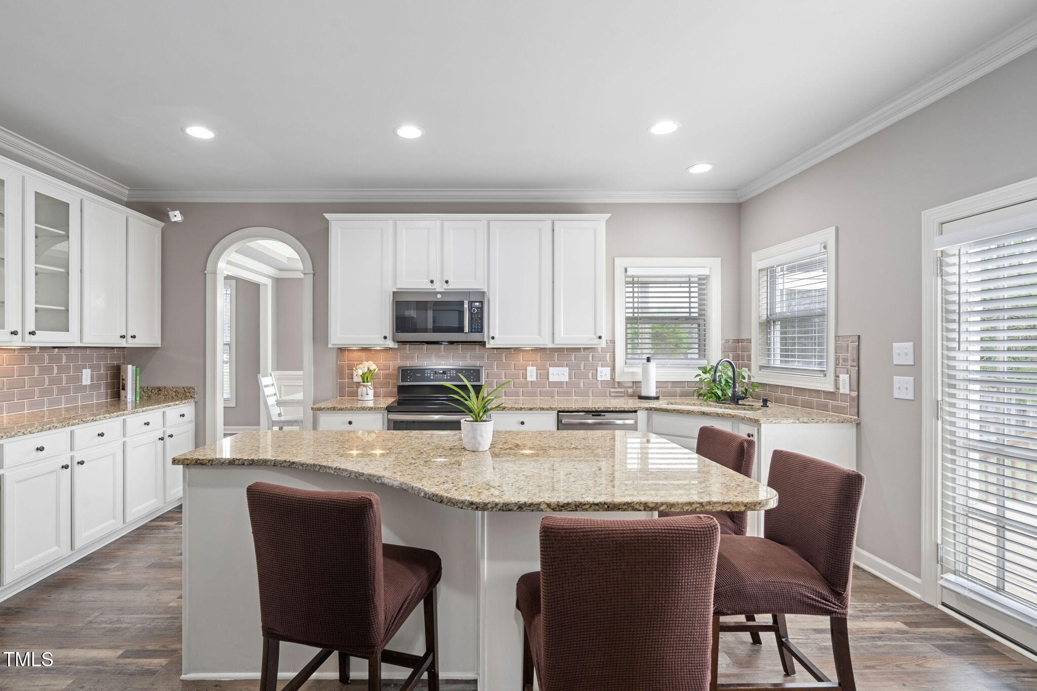 2113 Conroy Way