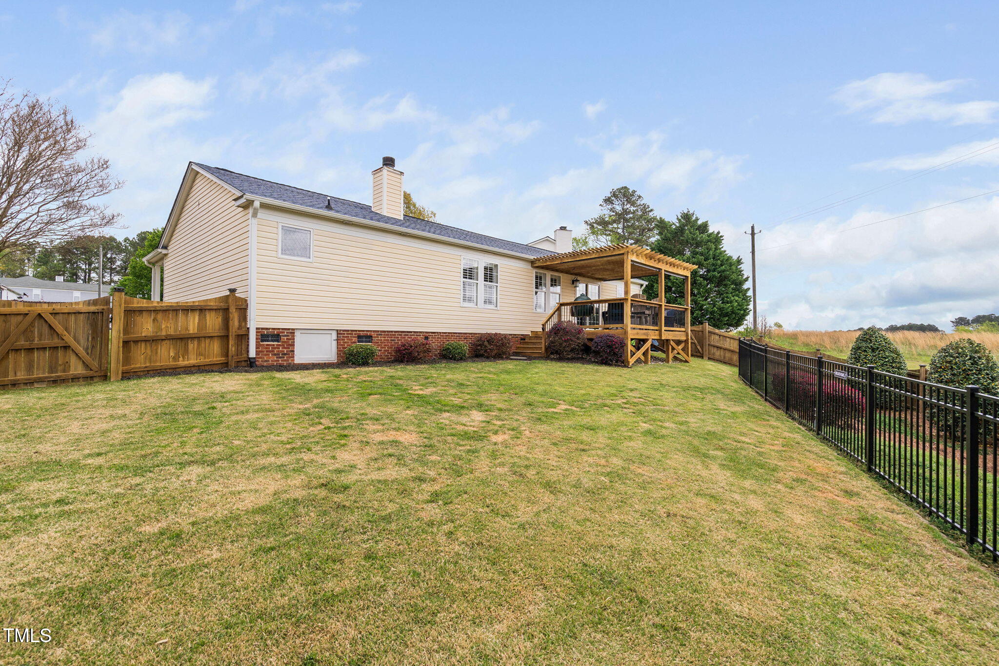 1202 Lexington Ridge Lane