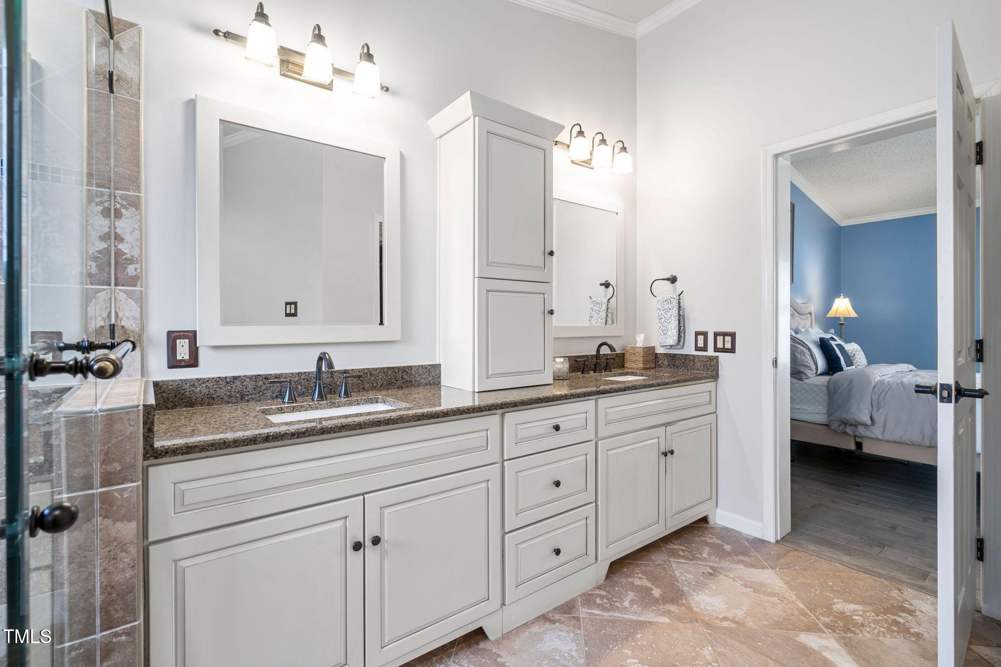1202 Lexington Ridge Lane
