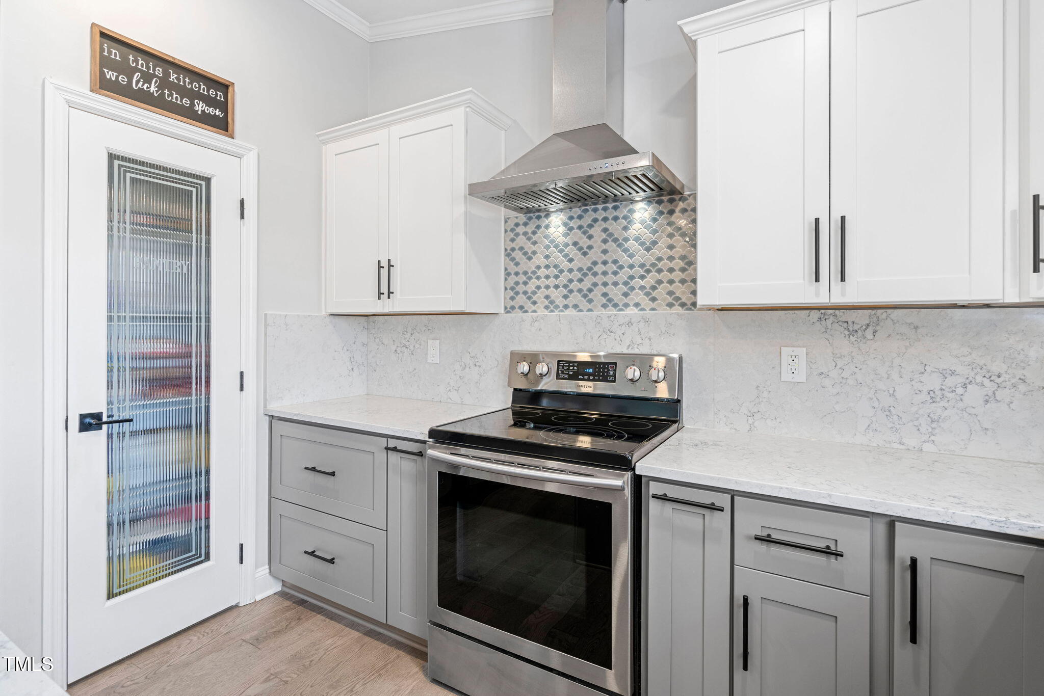 1202 Lexington Ridge Lane