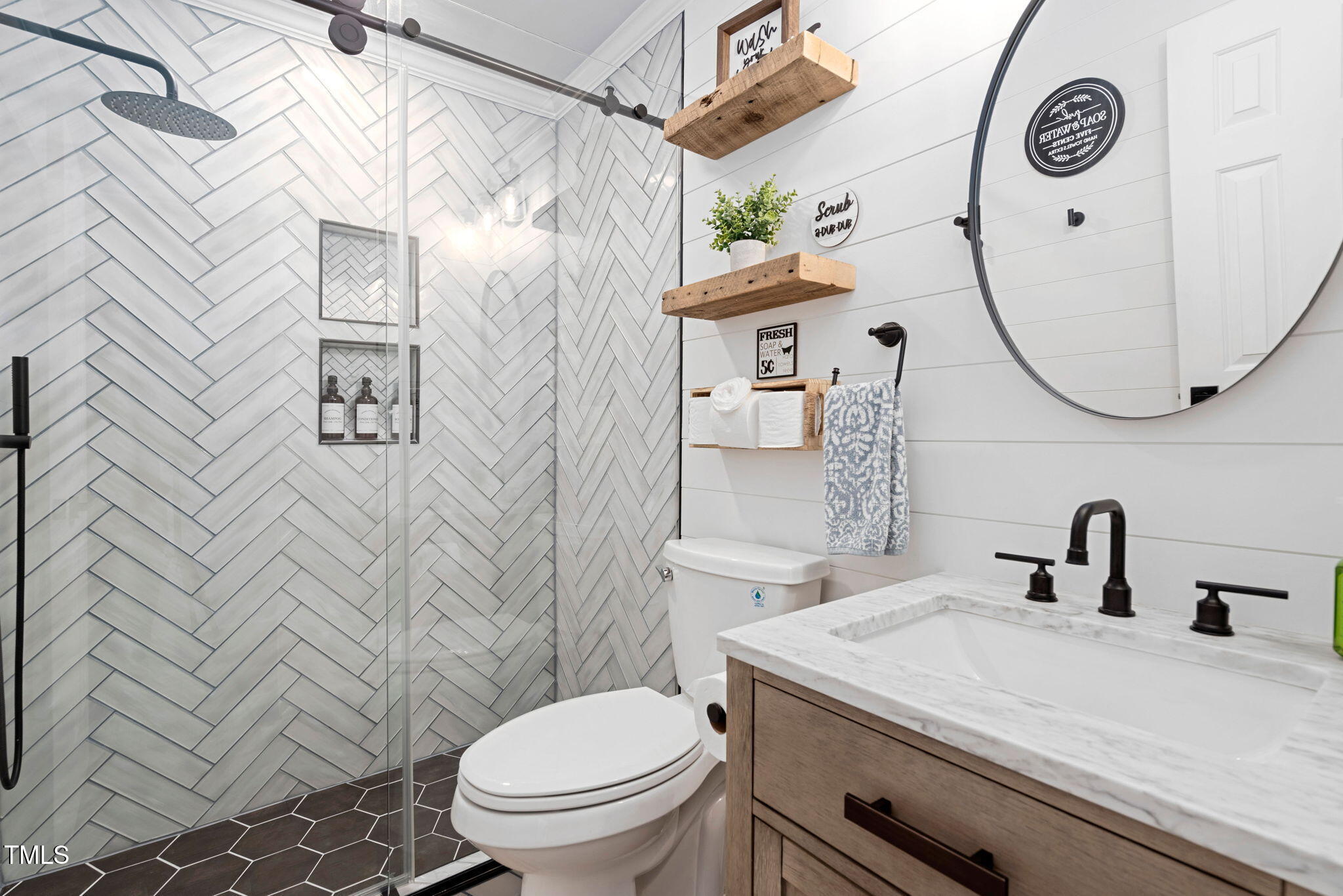 1202 Lexington Ridge Lane