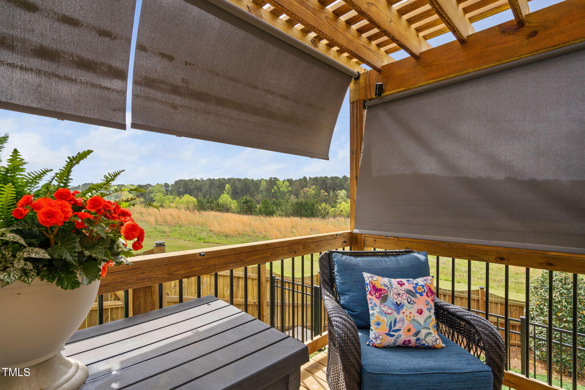 1202 Lexington Ridge Lane