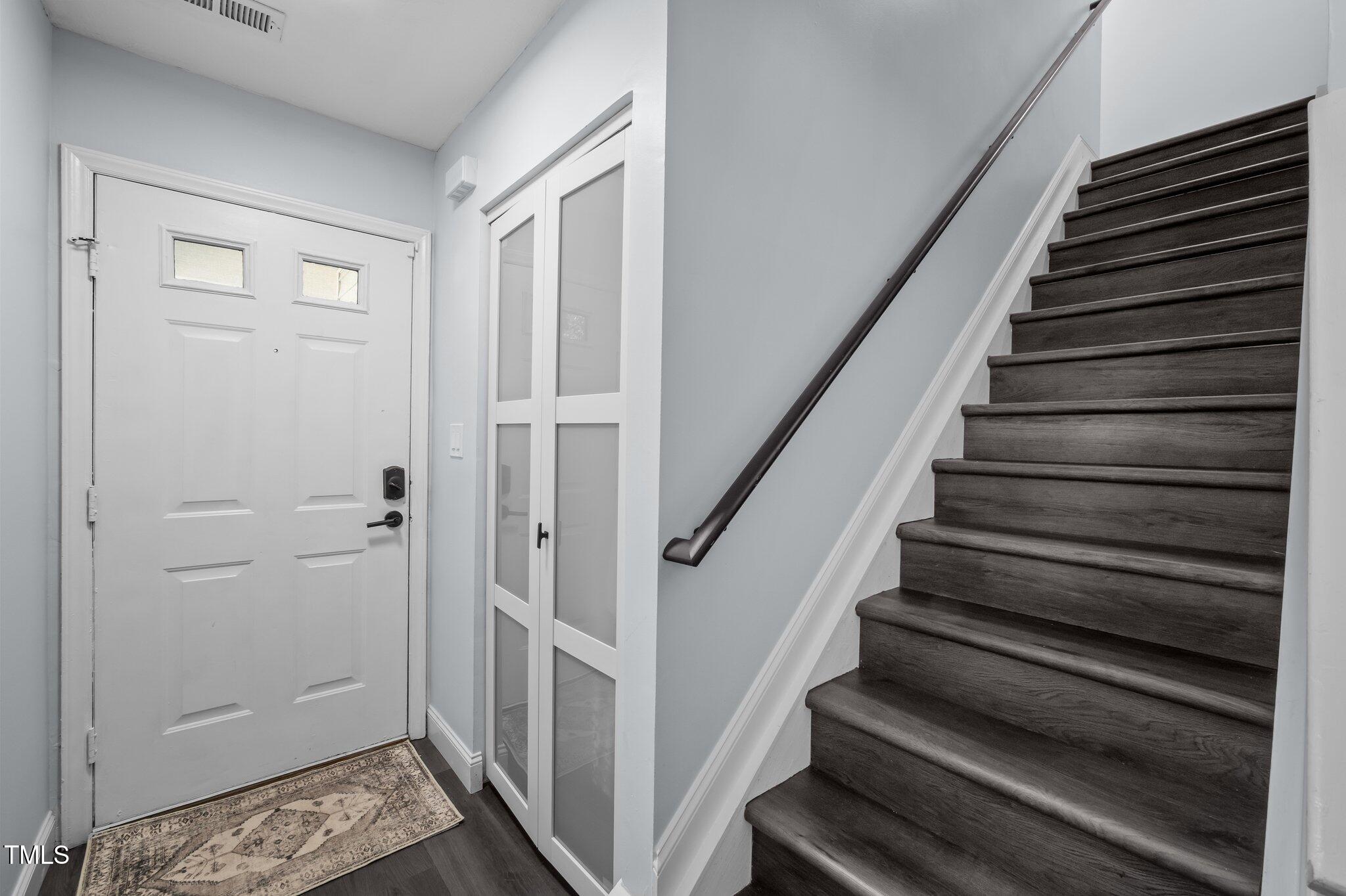 109 Gladstone Drive