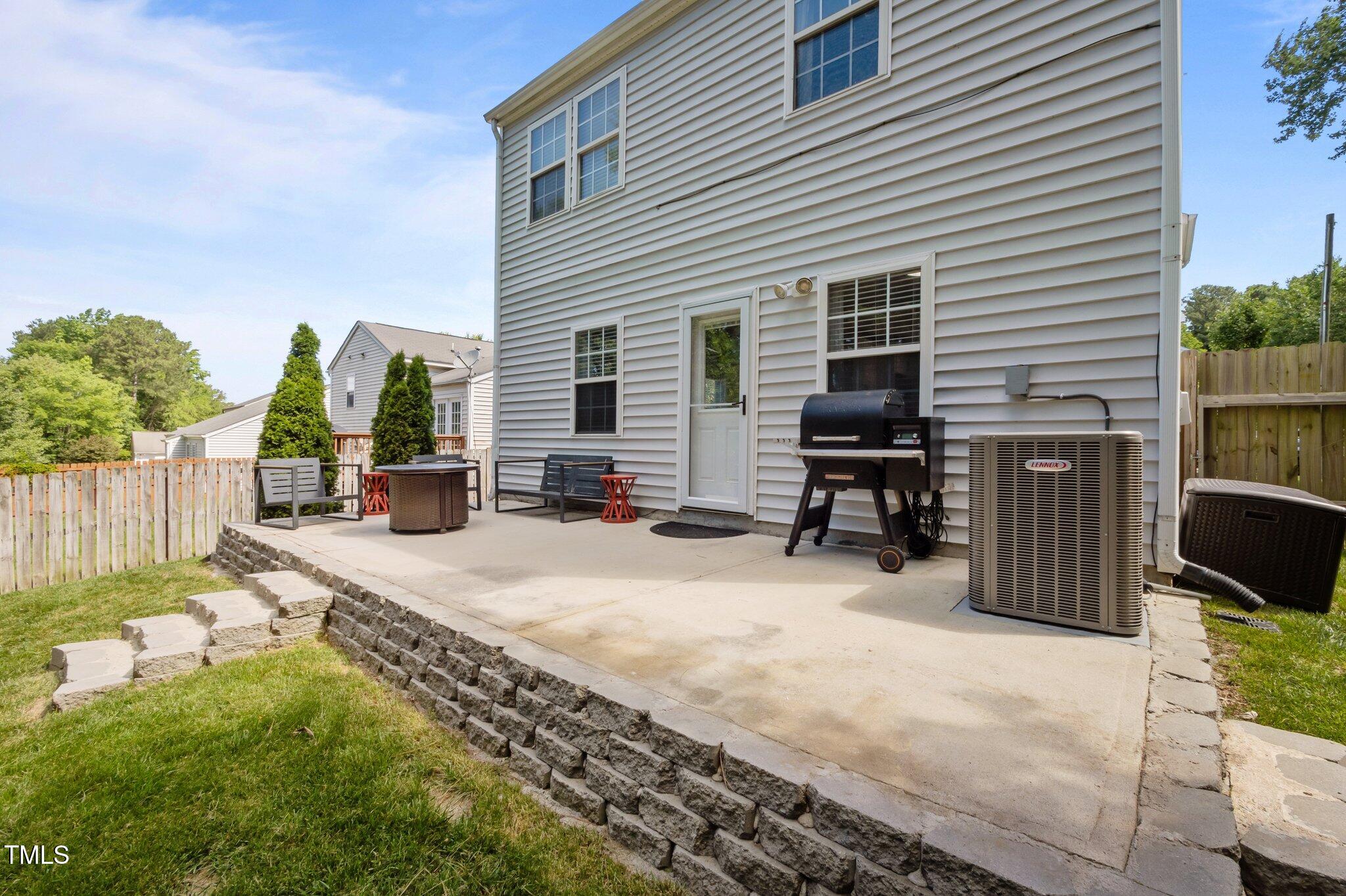 109 Gladstone Drive