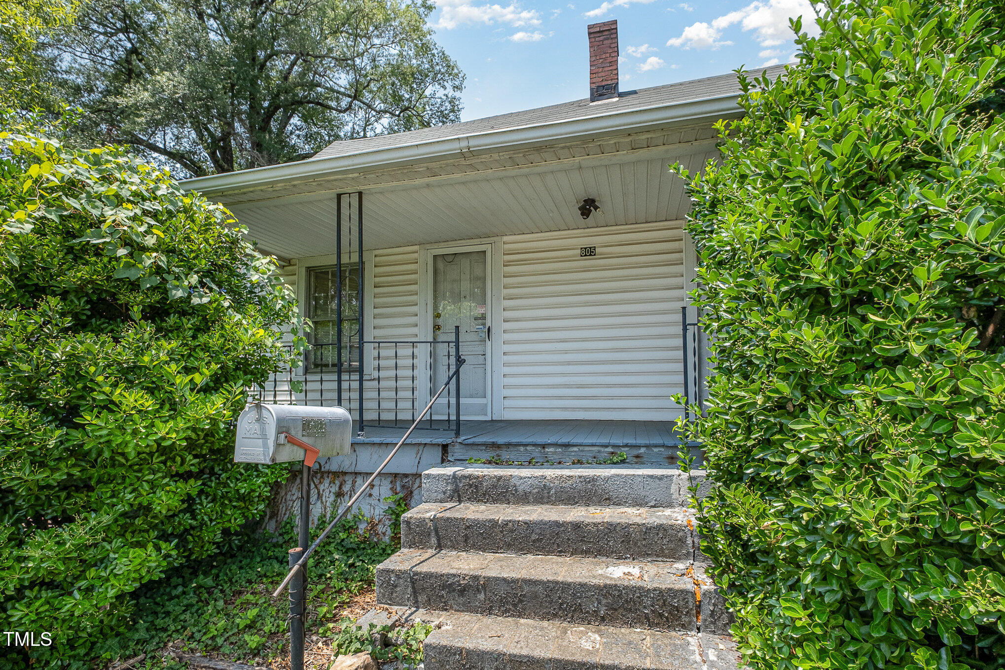 805 N Duke Street