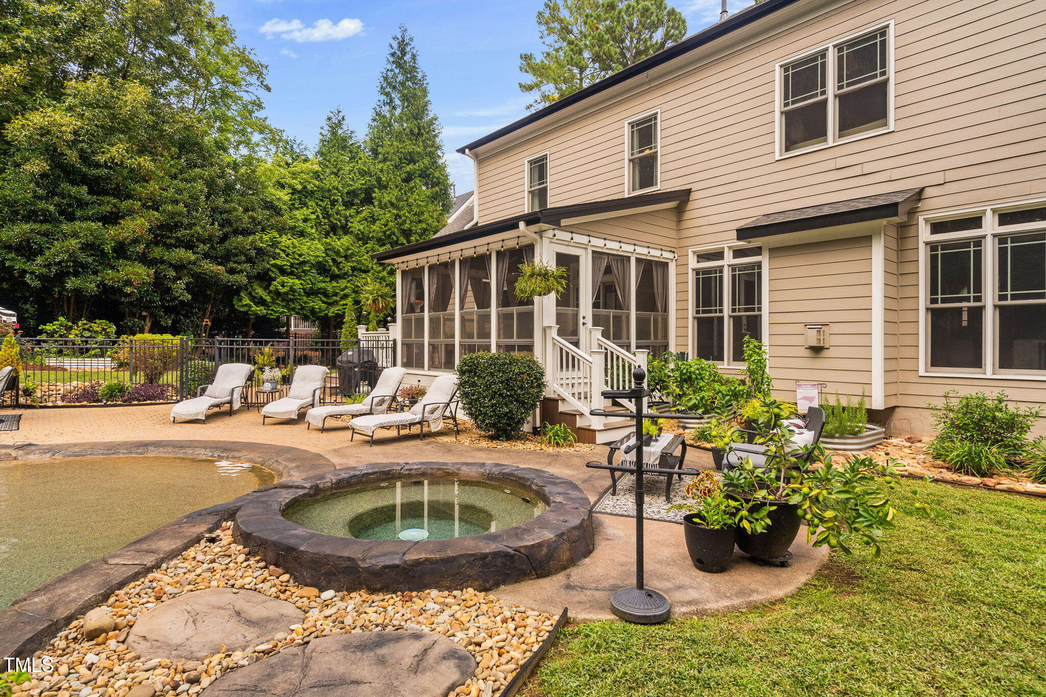 3916 Grandbridge Drive
