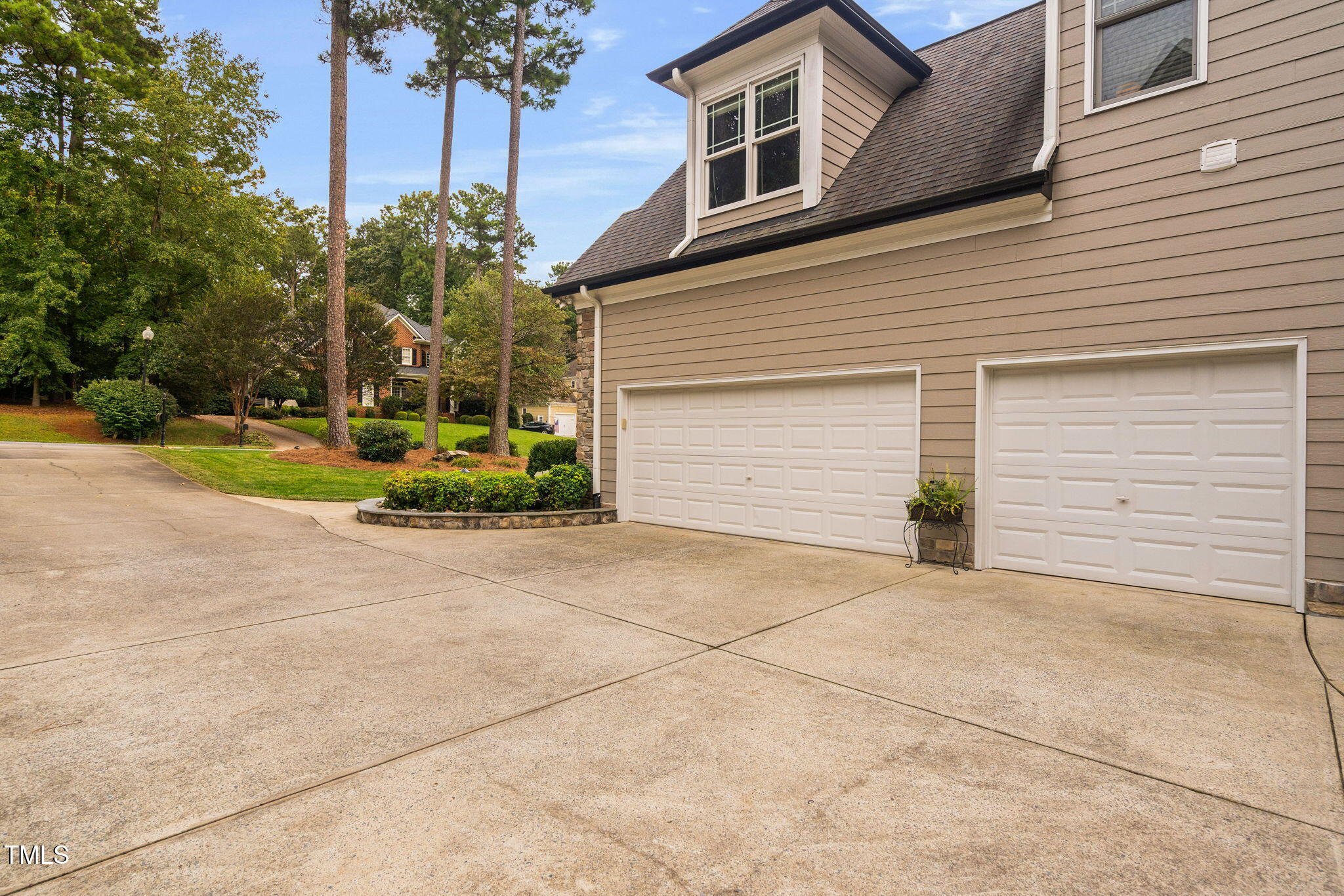 3916 Grandbridge Drive