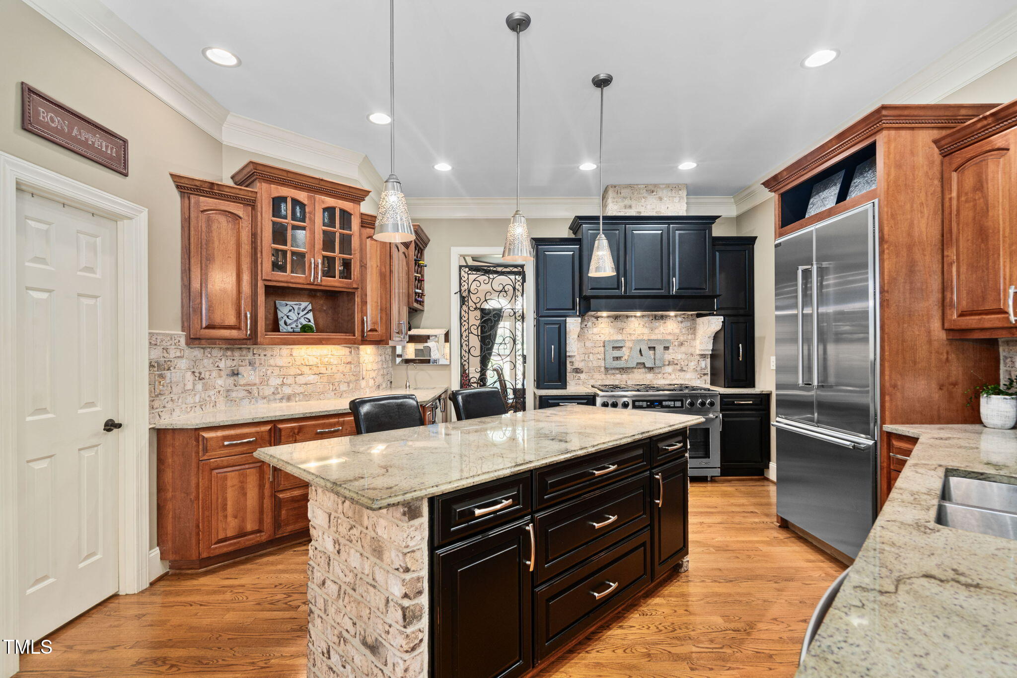 3916 Grandbridge Drive