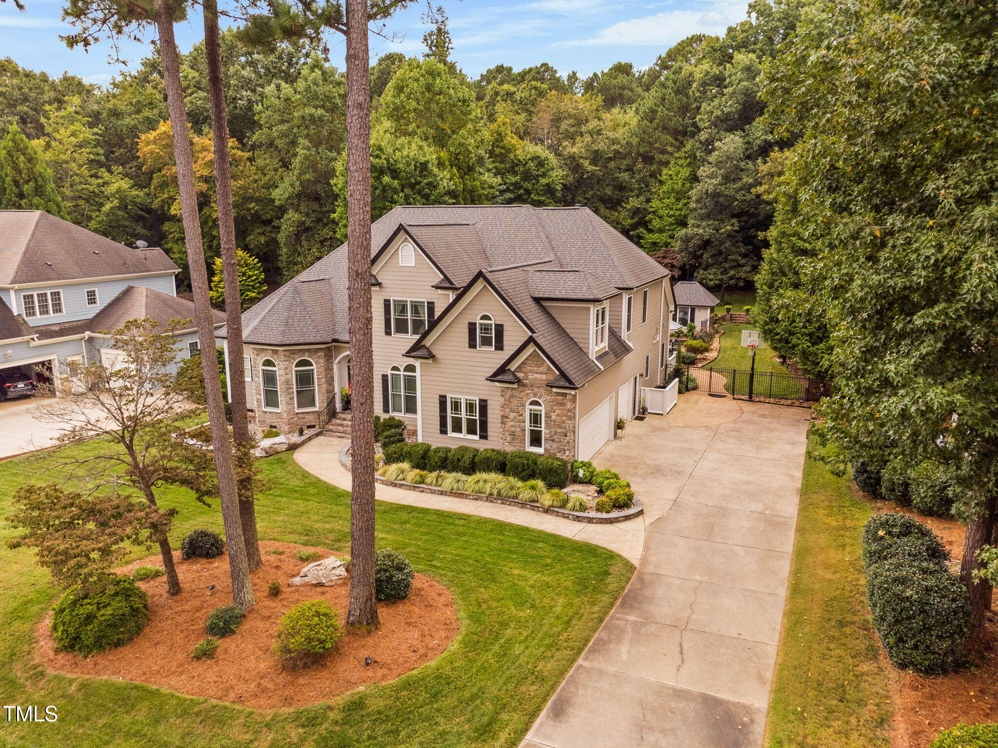 3916 Grandbridge Drive