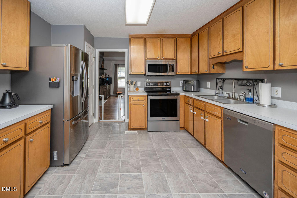 926 Lazy Branch Drive