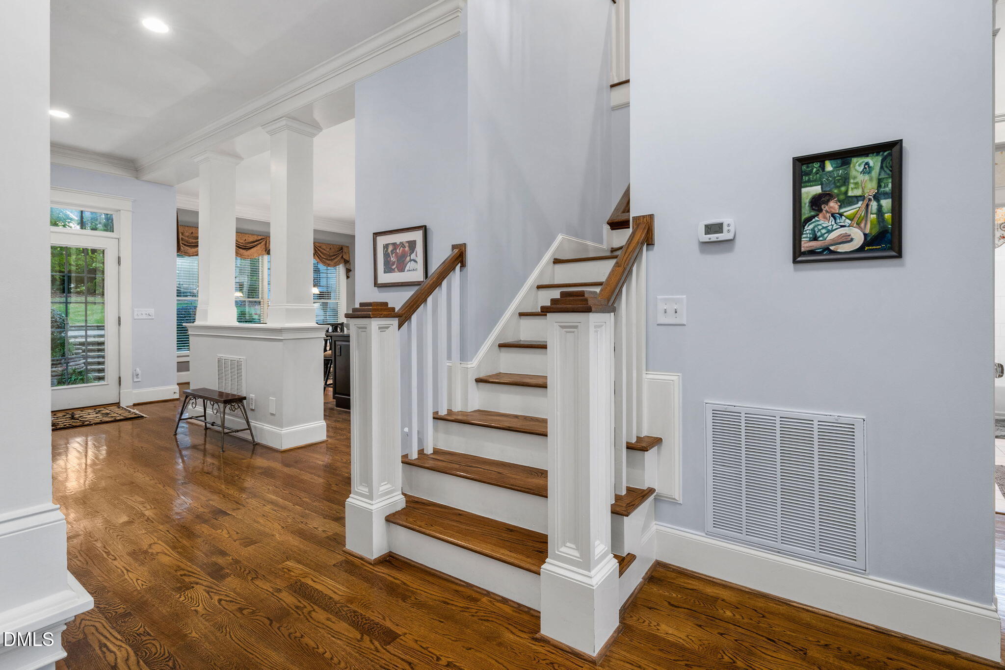 203 Walford Way