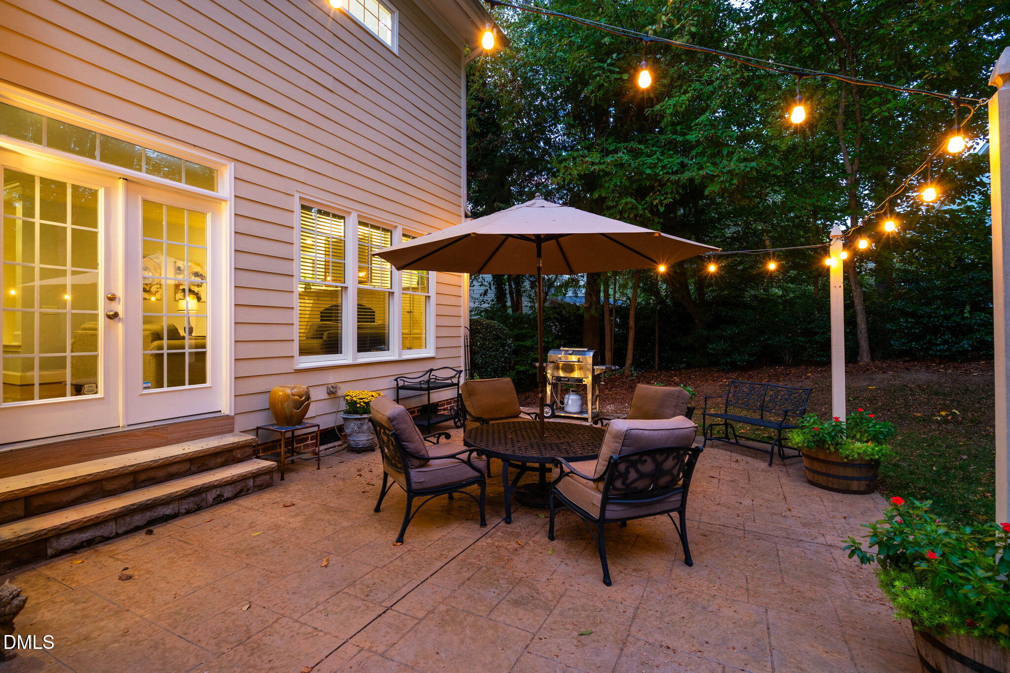203 Walford Way