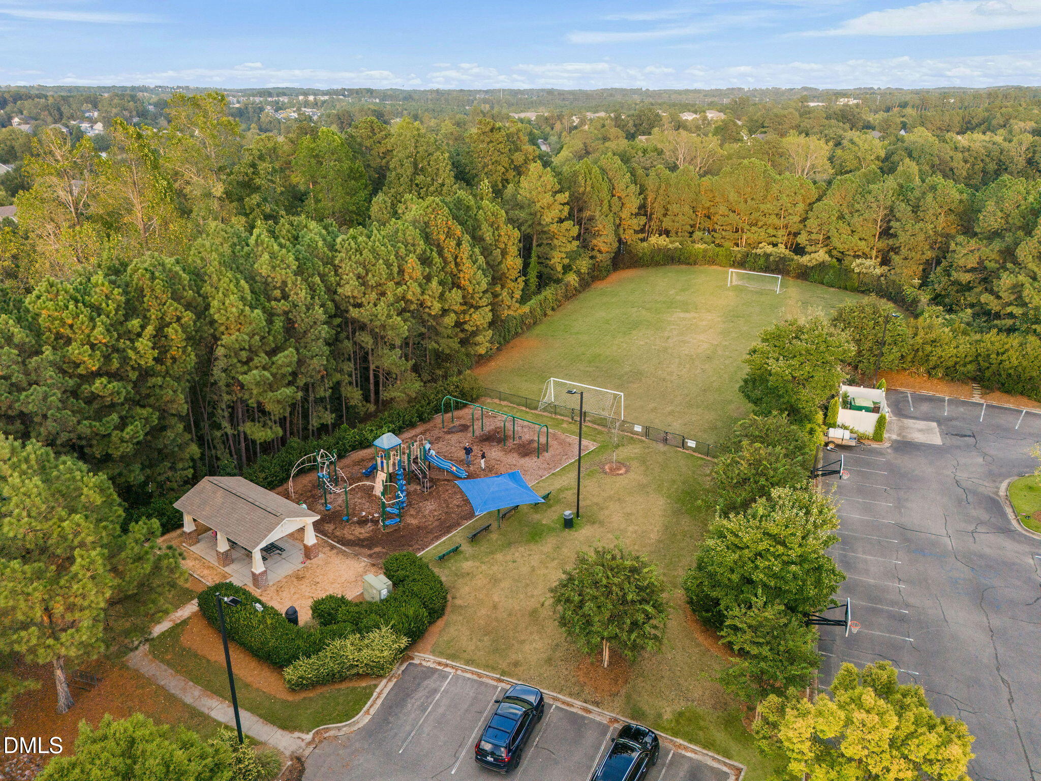 203 Walford Way